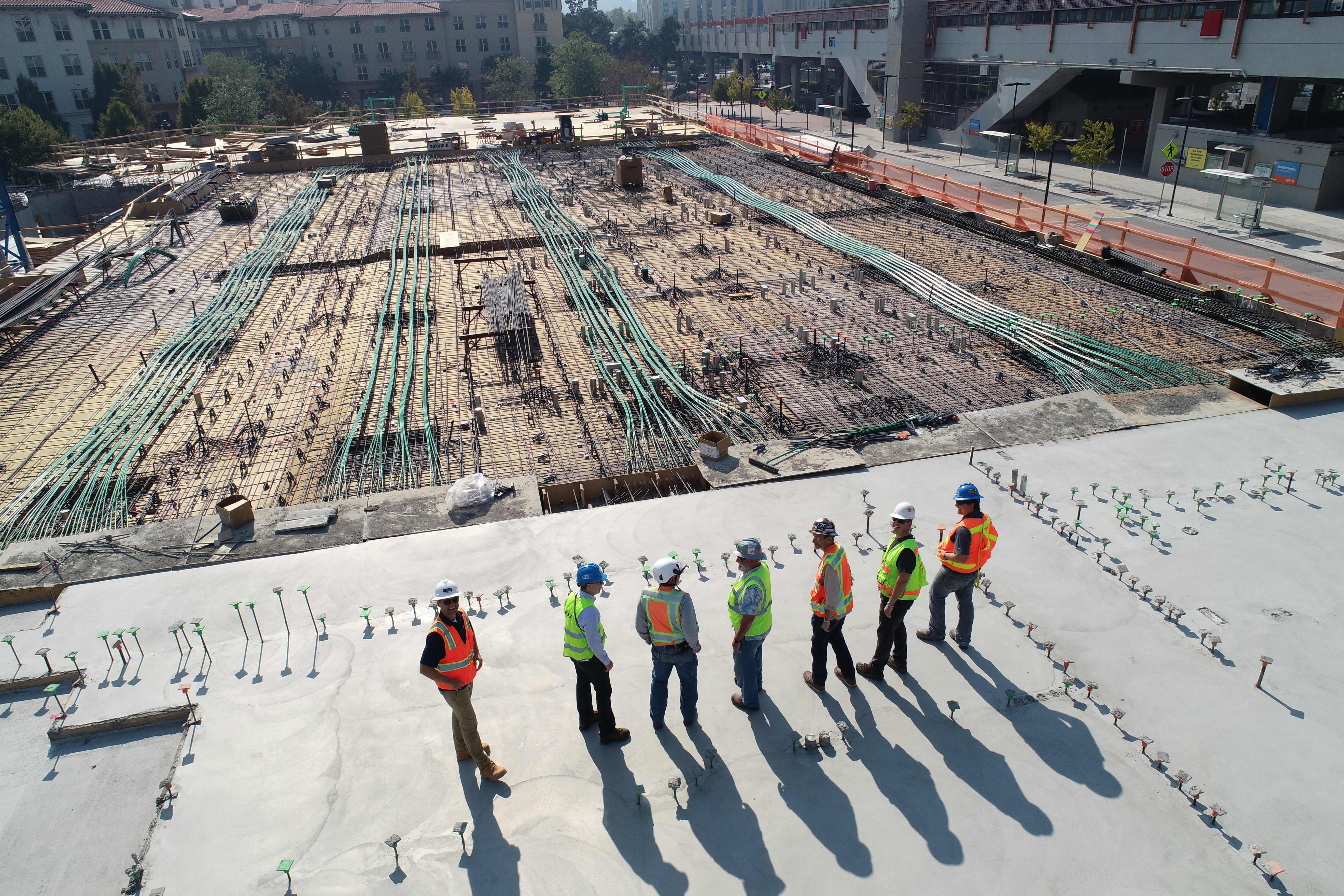 Gestión en tiempo real: 7 formas de combatir sobrecostos en construcción