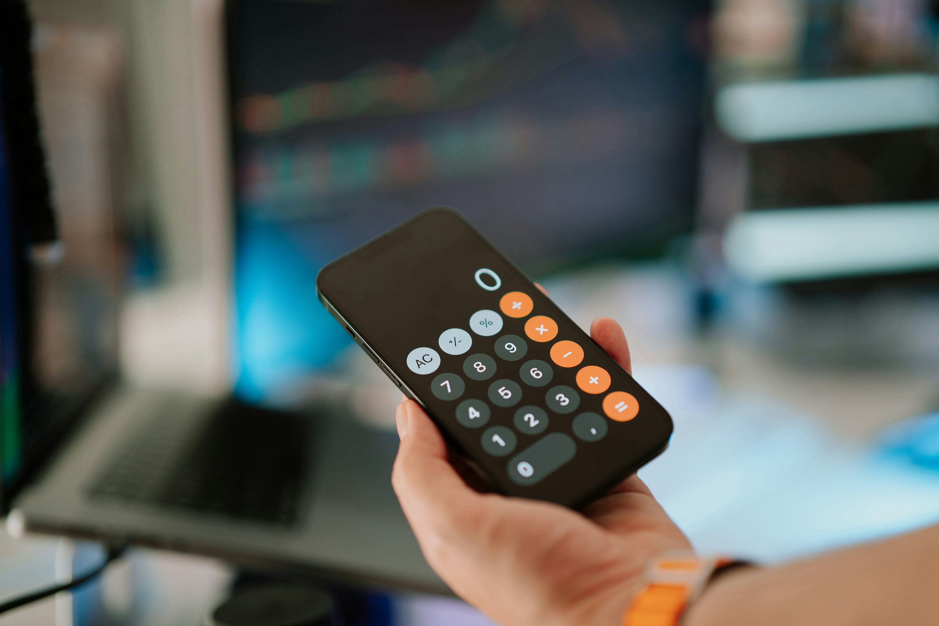 ¿Se puede acceder desde cualquier lugar a la IA para back office?