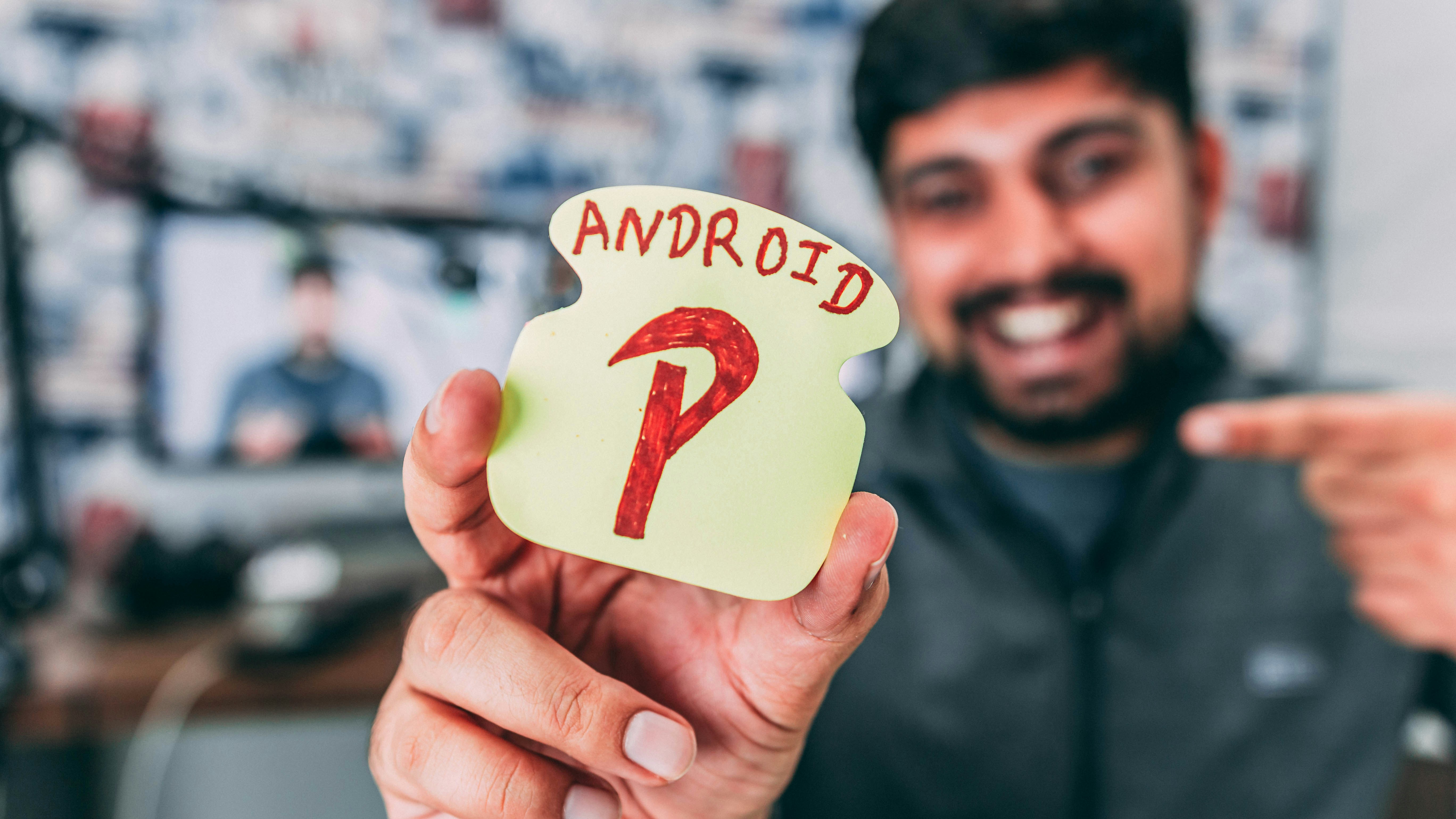 7 años de actualizaciones de Android son inútiles si no puedo cambiar la batería de mi teléfono yo mismo