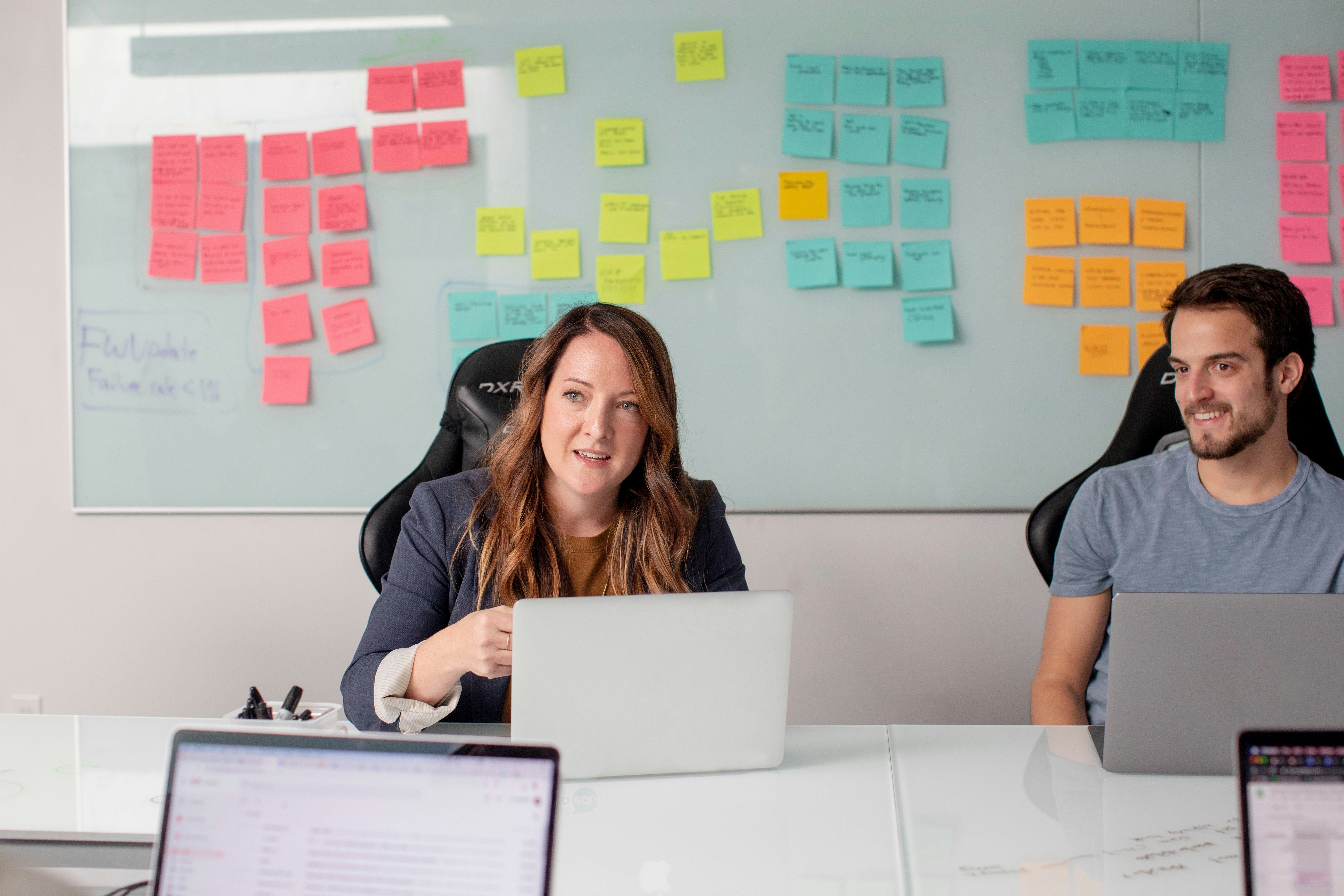 ¿Cómo se adapta el software HR a medida a tu flujo de trabajo?