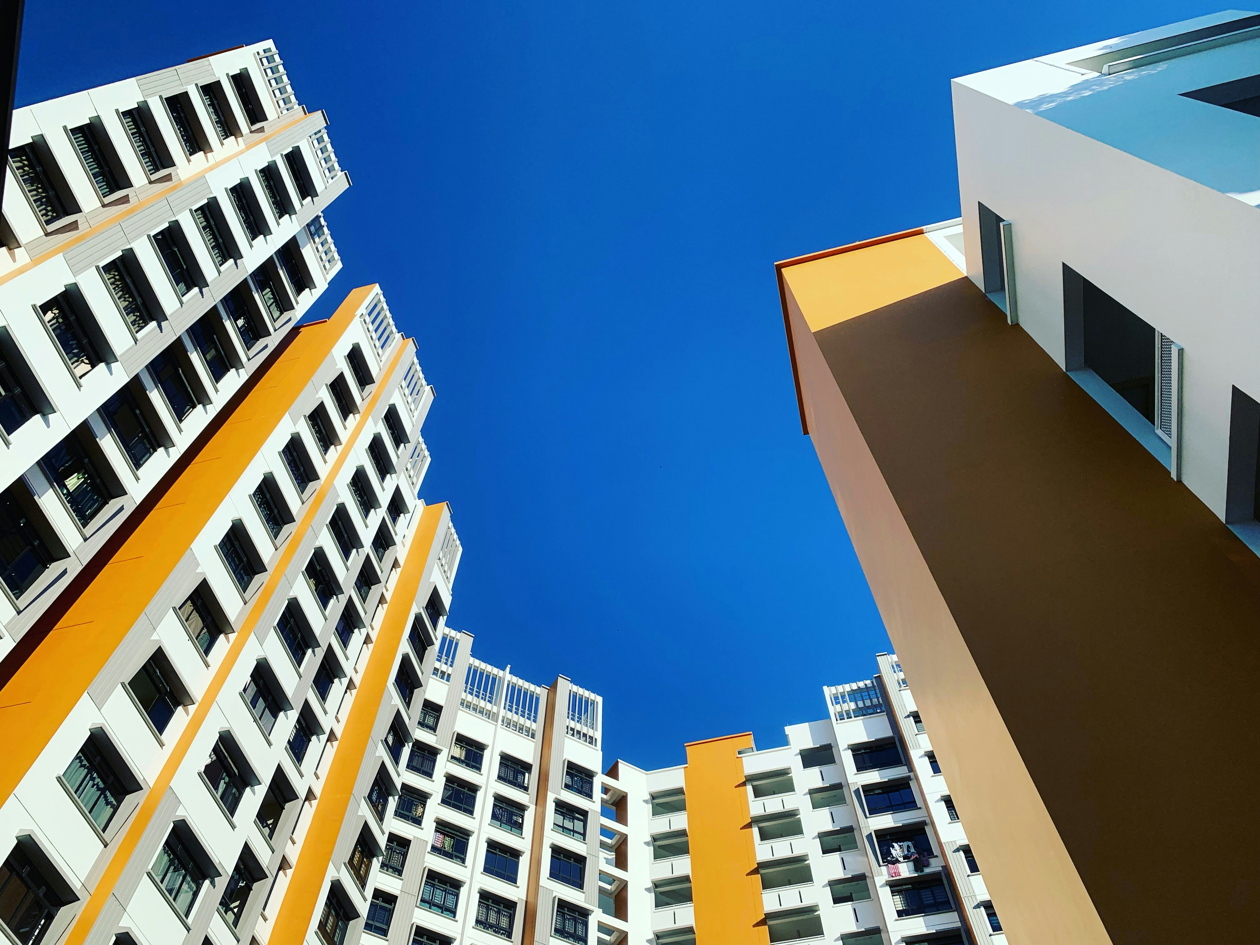 AI Agentes Inmobiliarios: Guía Completa para el Desarrollo, Casos de Uso y Tendencias Futuras