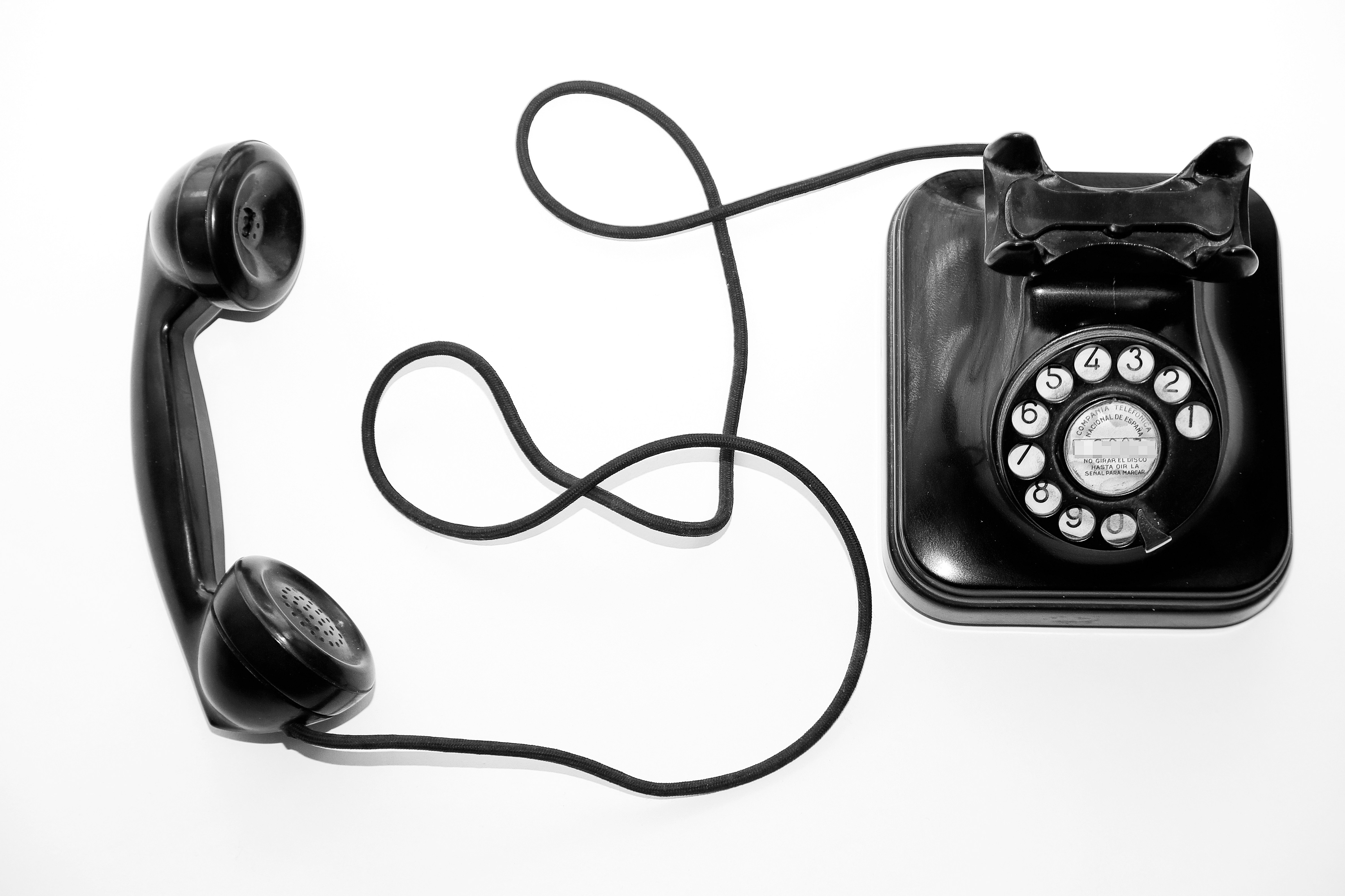 AI Call Center contra Call Center tradicional: Análisis comparativo