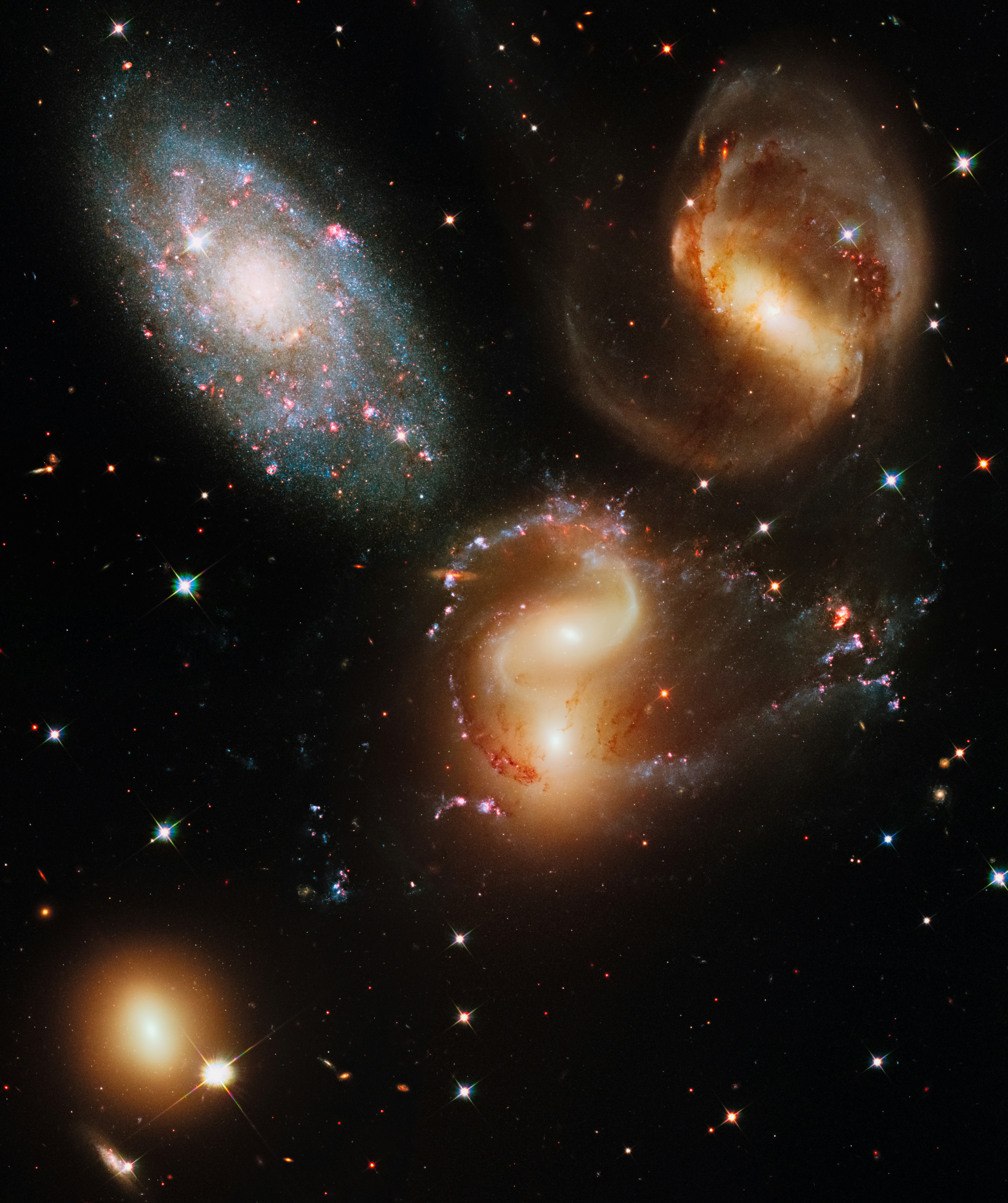 Búsqueda semántica en 100M+ imágenes de galaxias con IA