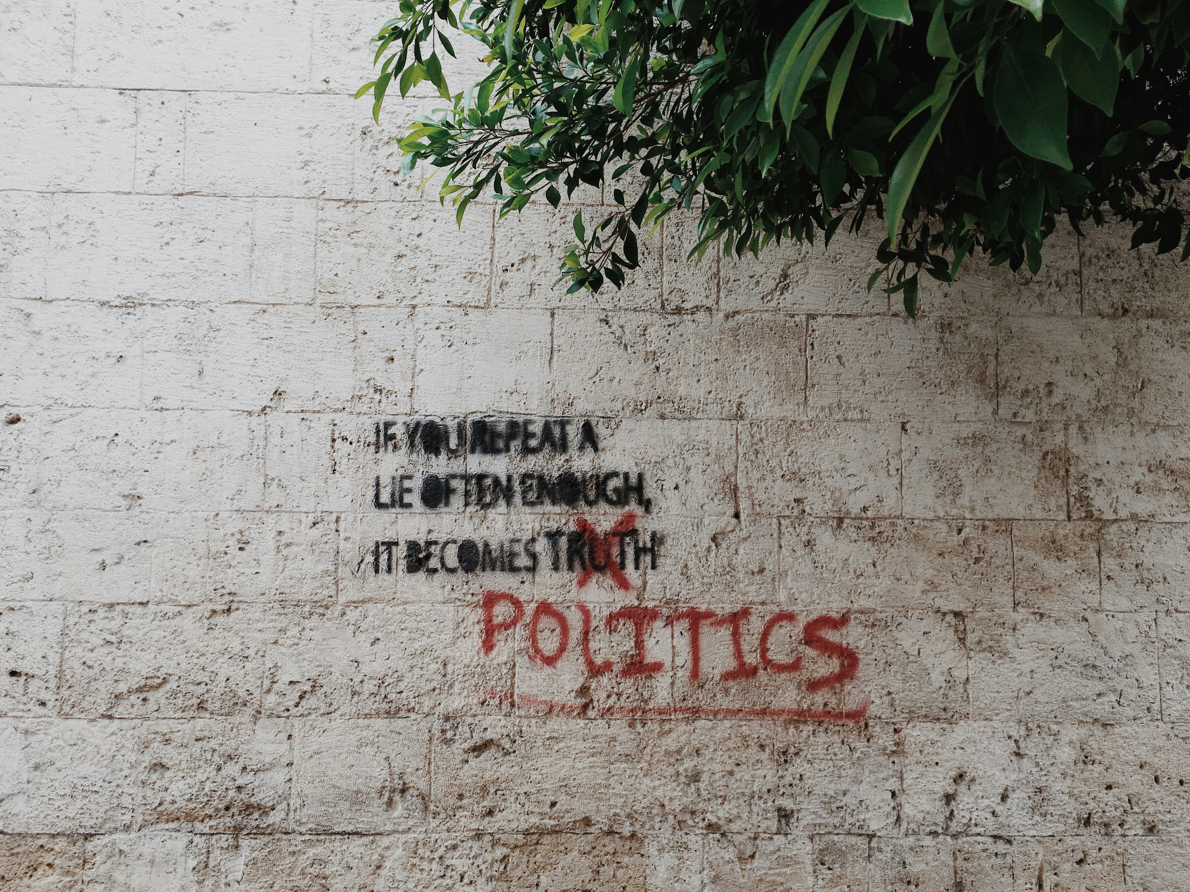 Amenazas contra políticos se dispararon tras cambios en reglas de Meta