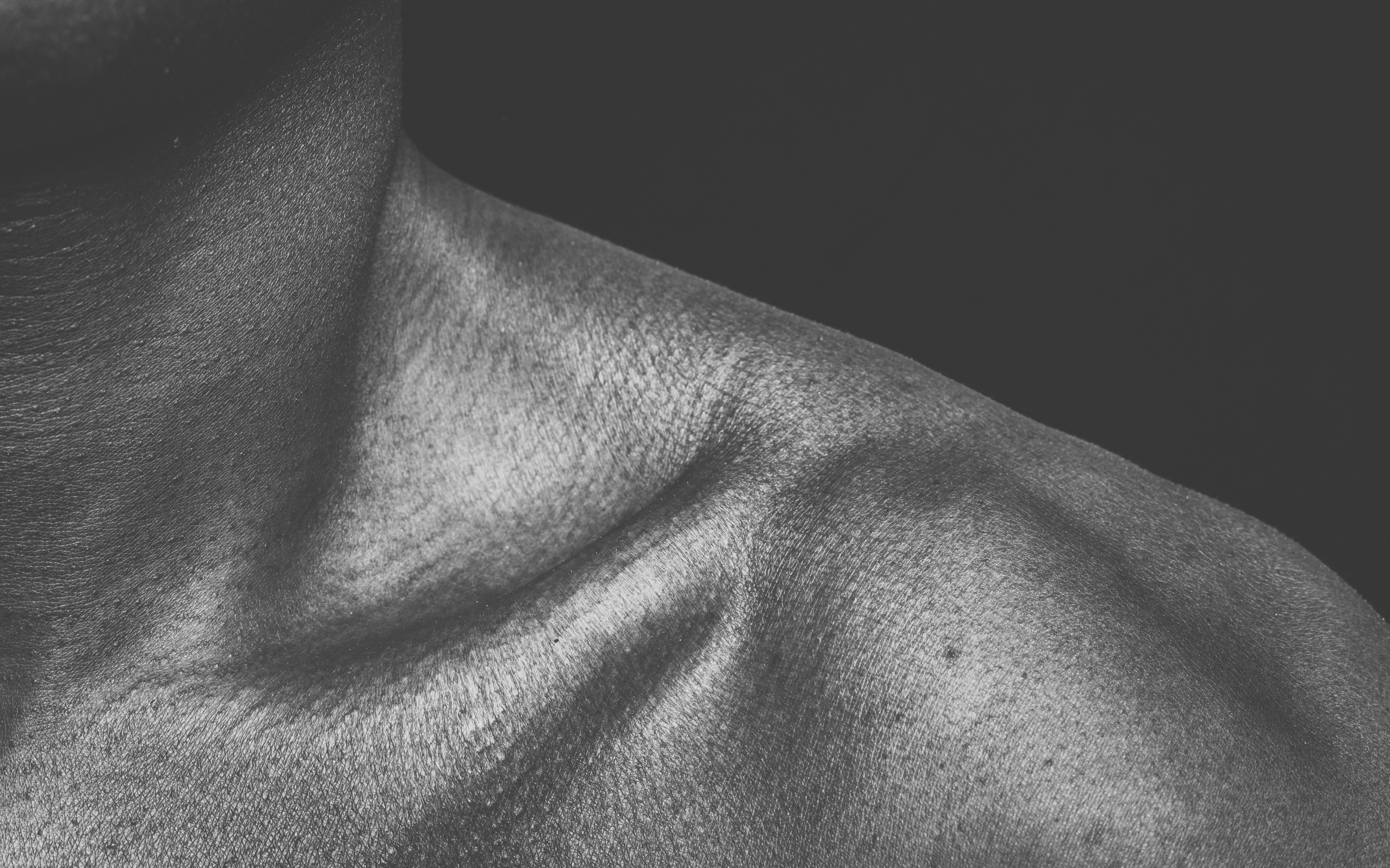 Apoyo suficiente como compresión sensible a las consecuencias en la arbitraje de creencias