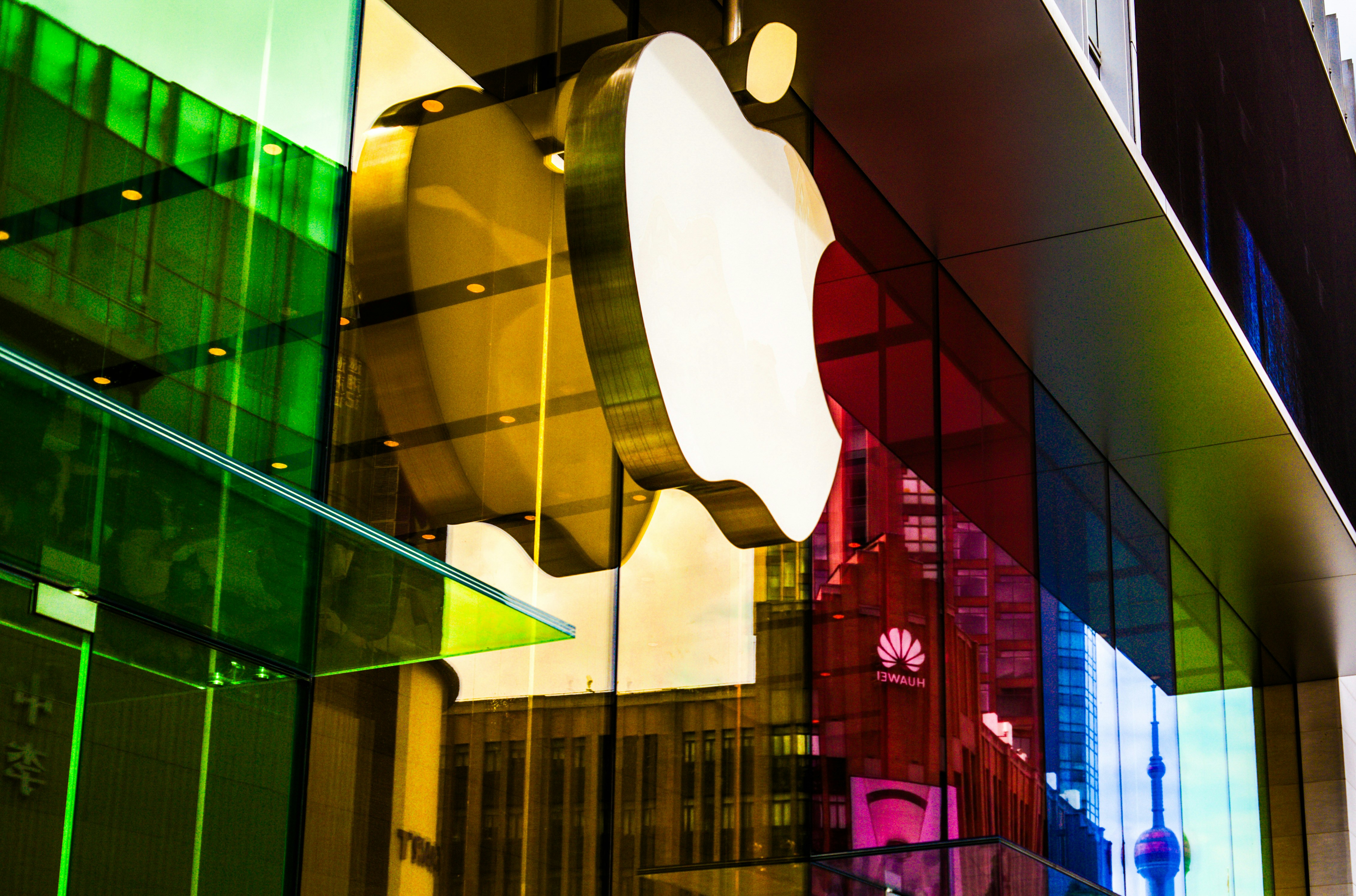 Apple y Google podrían verse obligados a cambiar las tiendas de aplicaciones en el Reino Unido