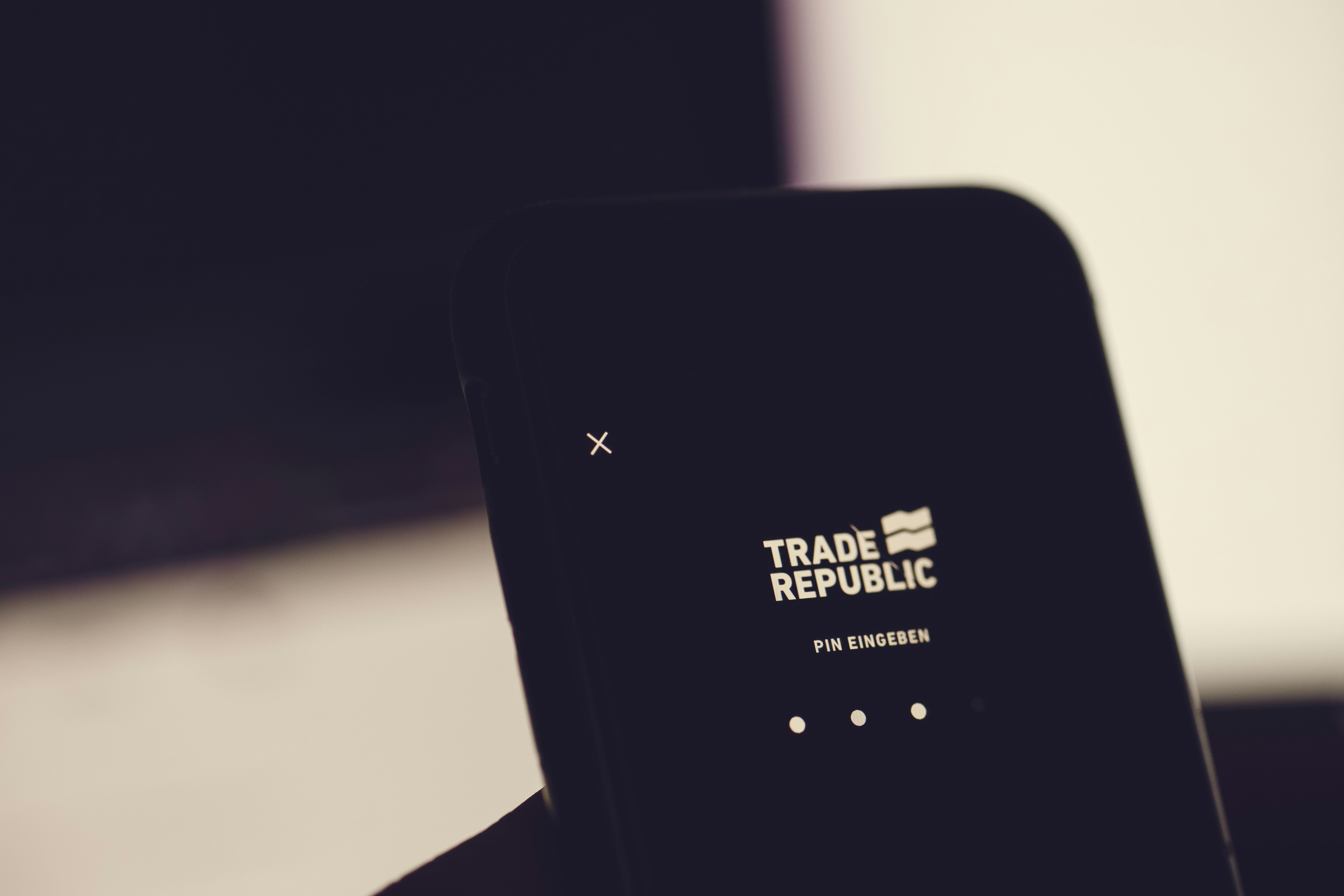 Lanza dispositivos etiquetados Blanco Codego, traíendo tokens a la vida diaria