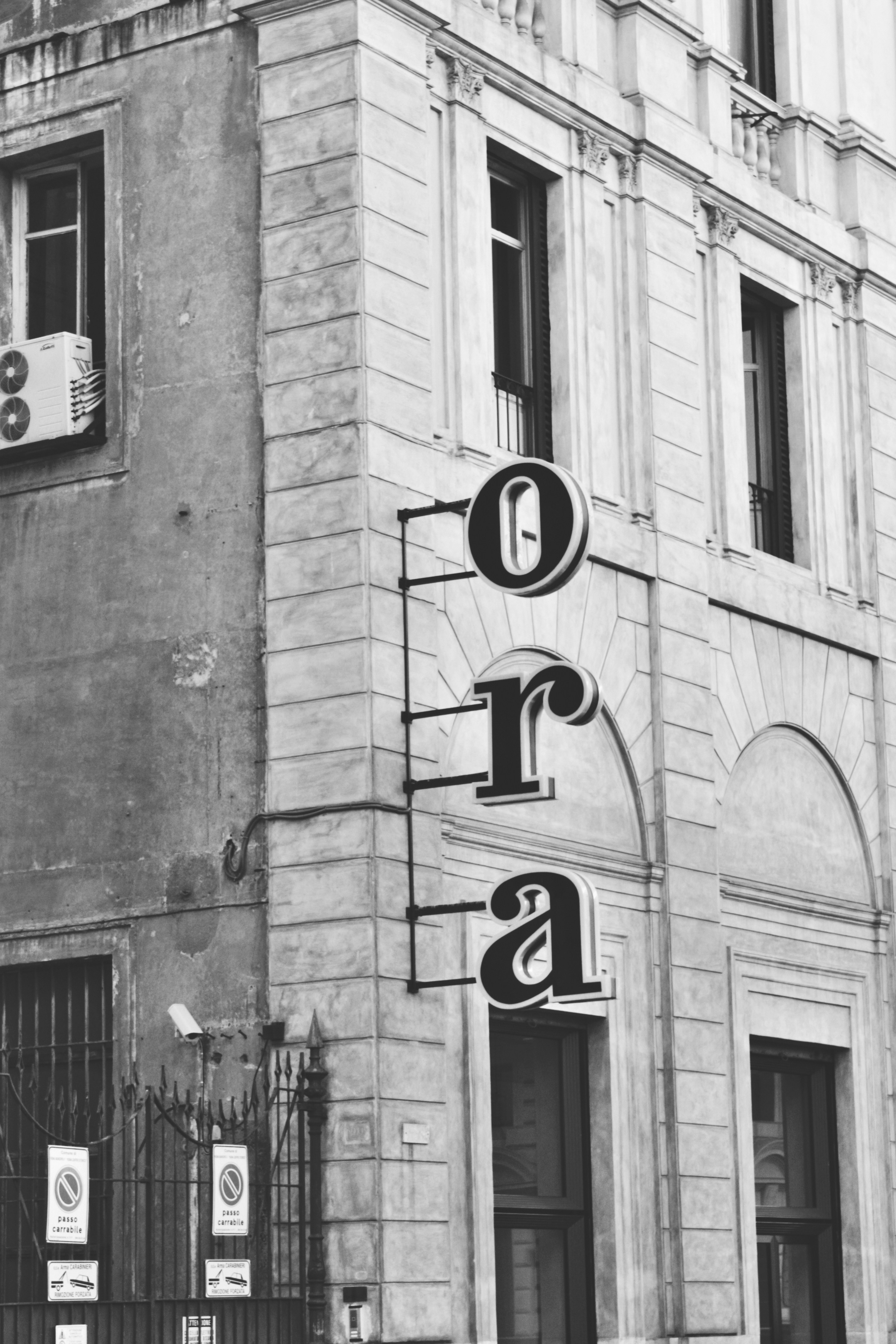 De nicho a autoridad: cómo Ortognatica Roma dominó los resultados de búsqueda en SERP con WordLift