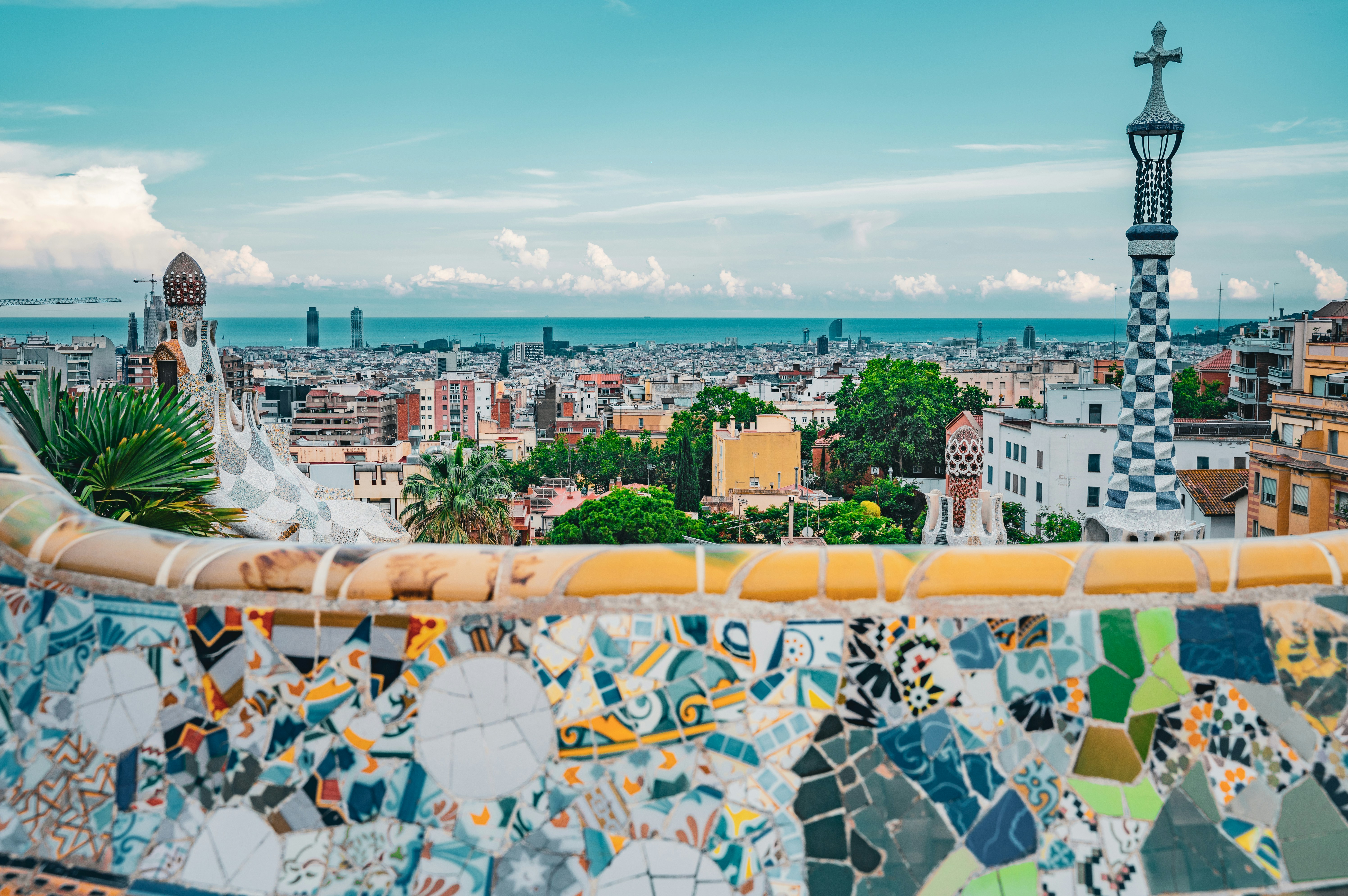 Ayuda a crear una aplicación en ChatGPT en Barcelona