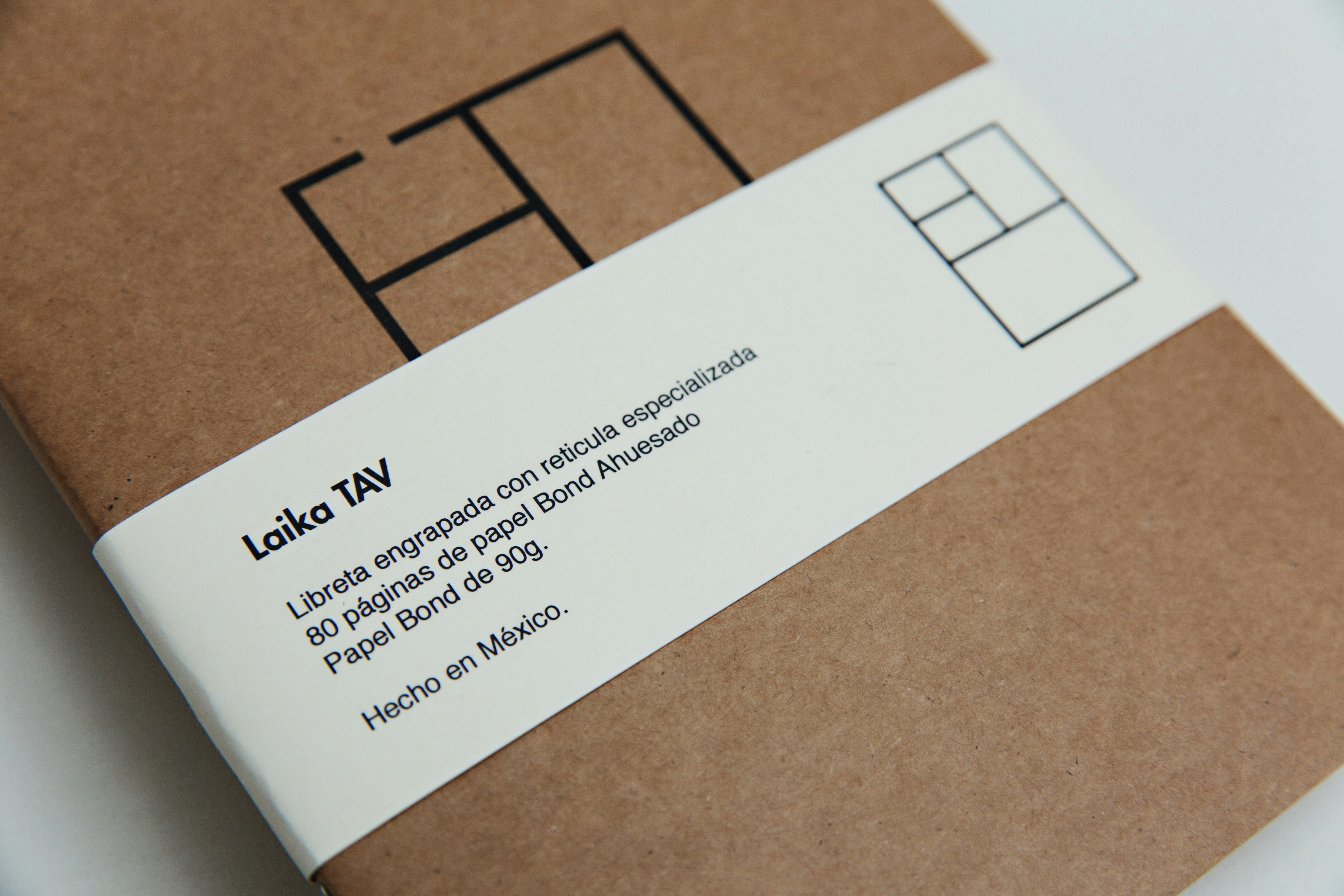 Construí el Orquestador de Inteligencia Artificial de Laravel, un paquete que hace fácil la orquesta de llamadas a la IA entre varios proveedores, con retornos automáticos en caso de fallo, salida estructurada y, ahora, memoria contextual