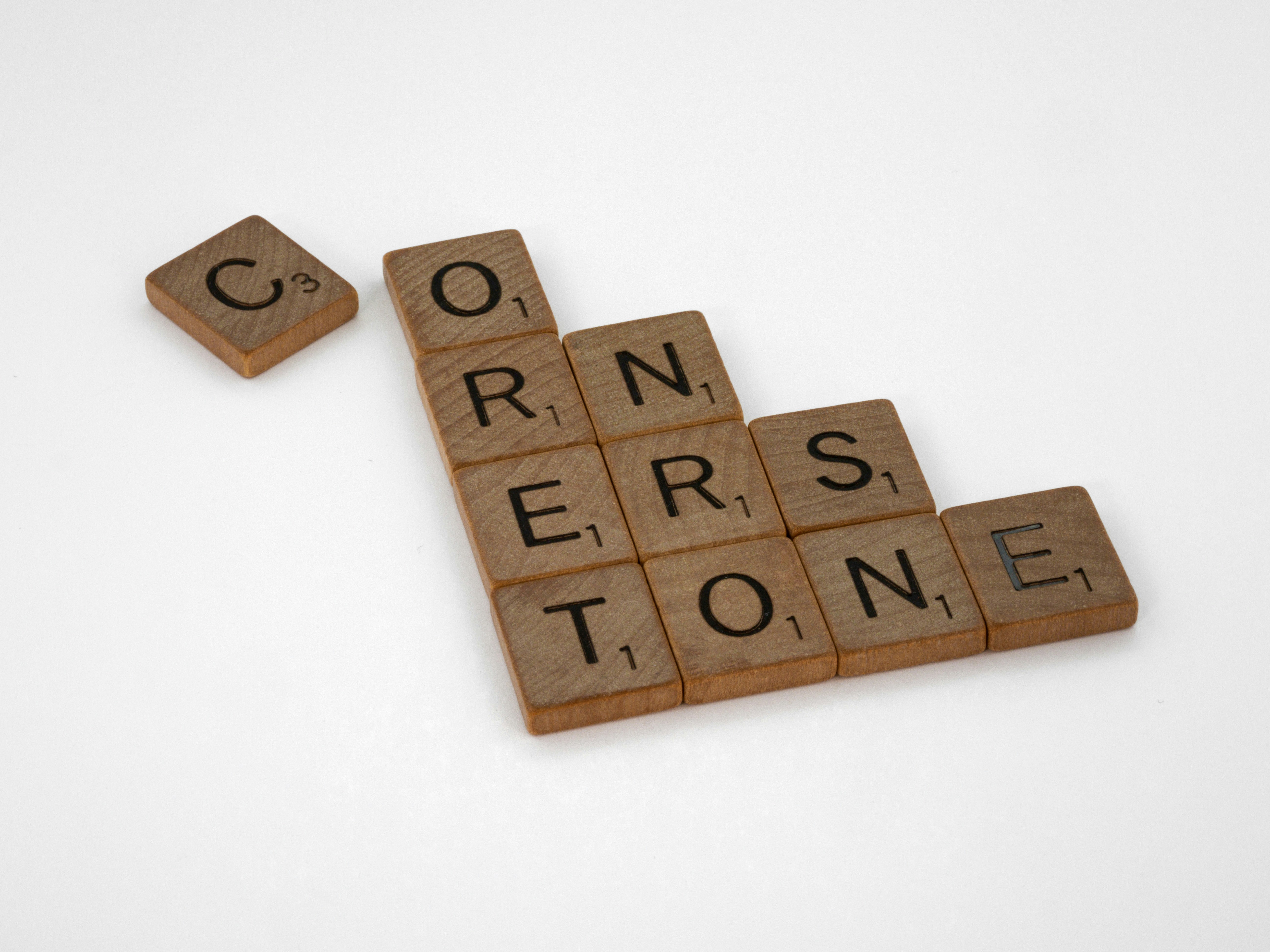 Aprendizaje de Representaciones de Tokens Contextuales Descompuestas a partir de Señales Preentrenadas y Colaborativas para Recomendación Generativa