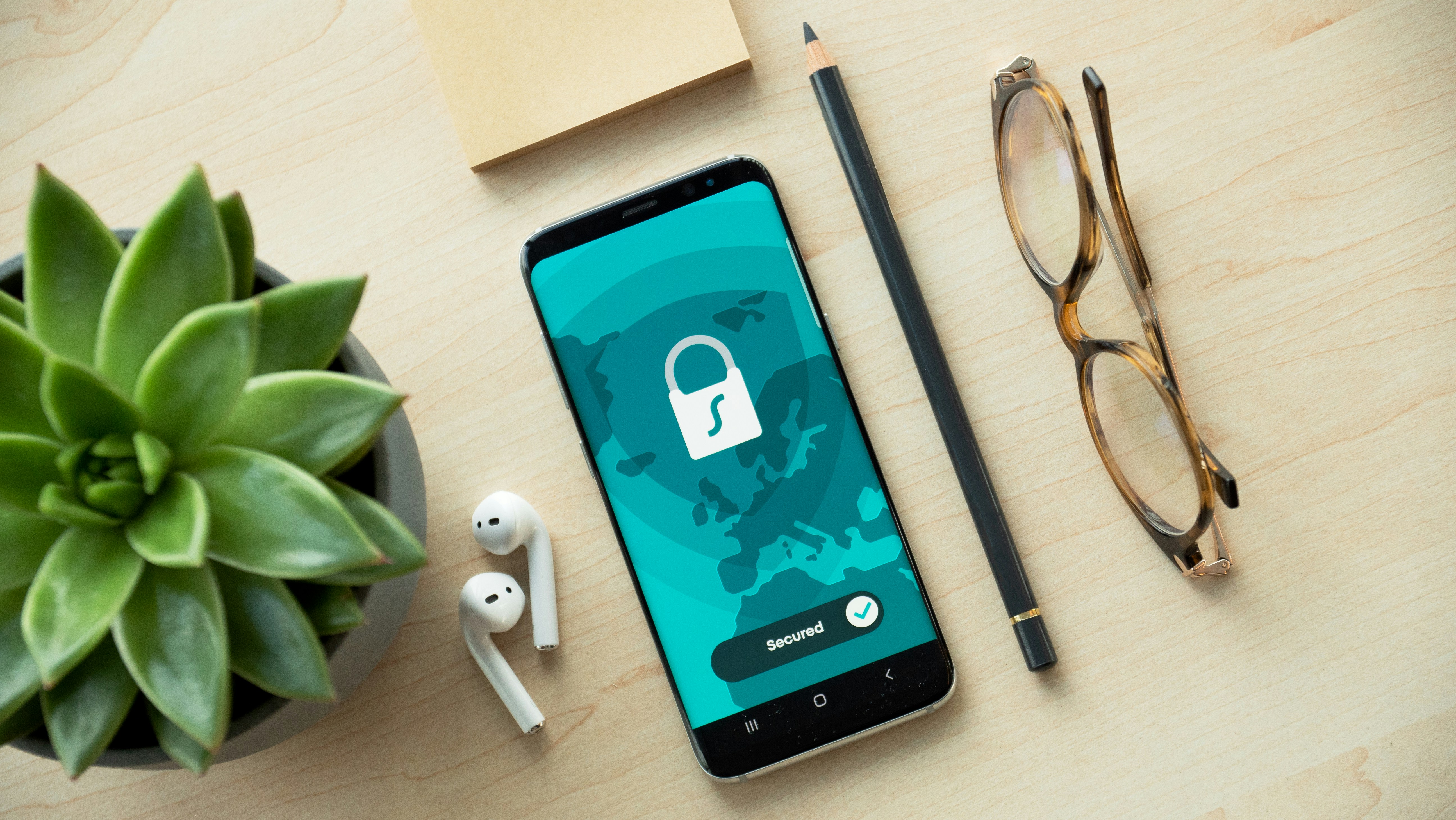 Auditoría de seguridad y arquitectura para el portal de miembros con biblioteca de contenidos en Granada 2026