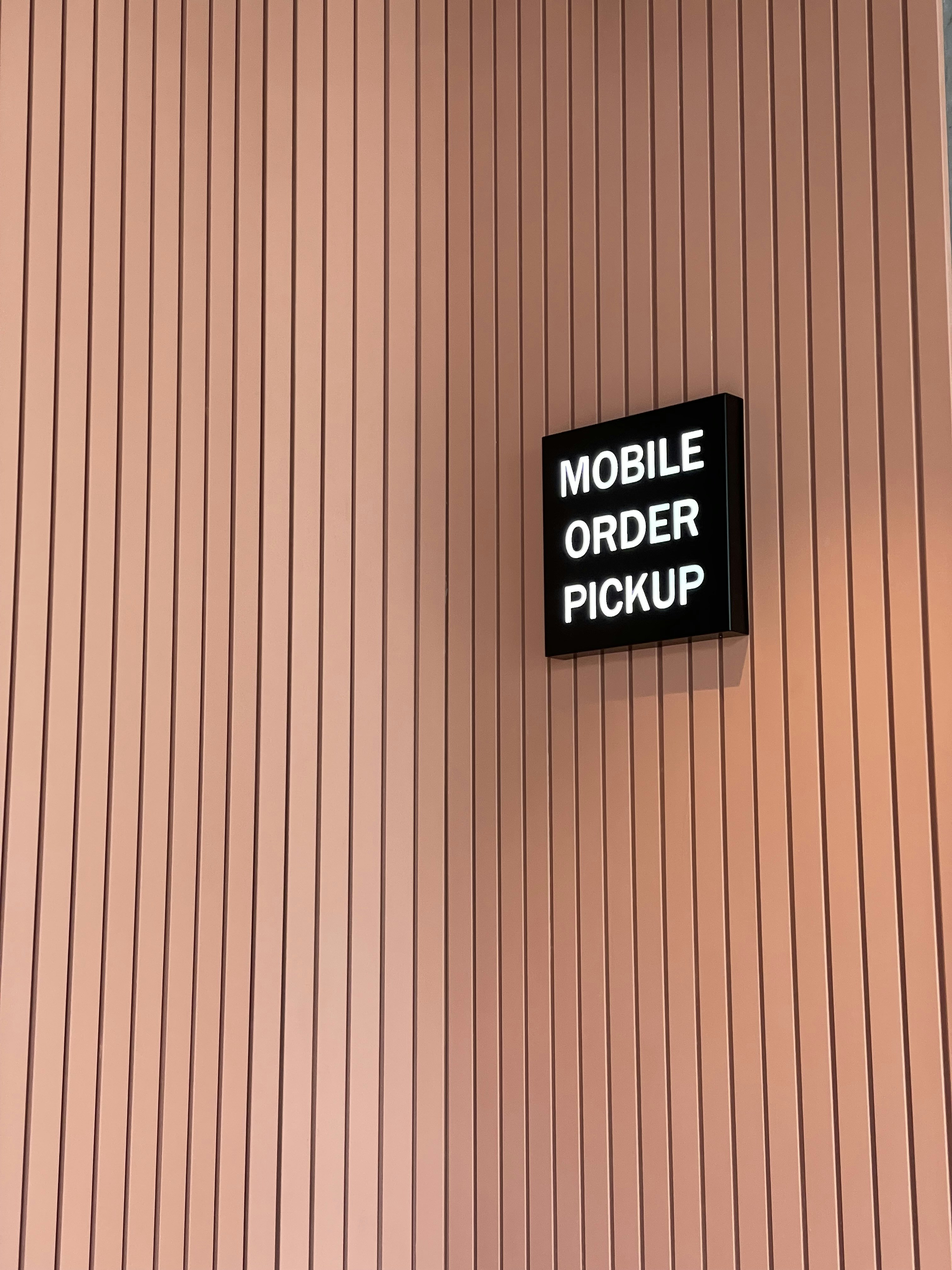 Cuándo deberías considerar asociarte con una agencia de aplicaciones móviles?