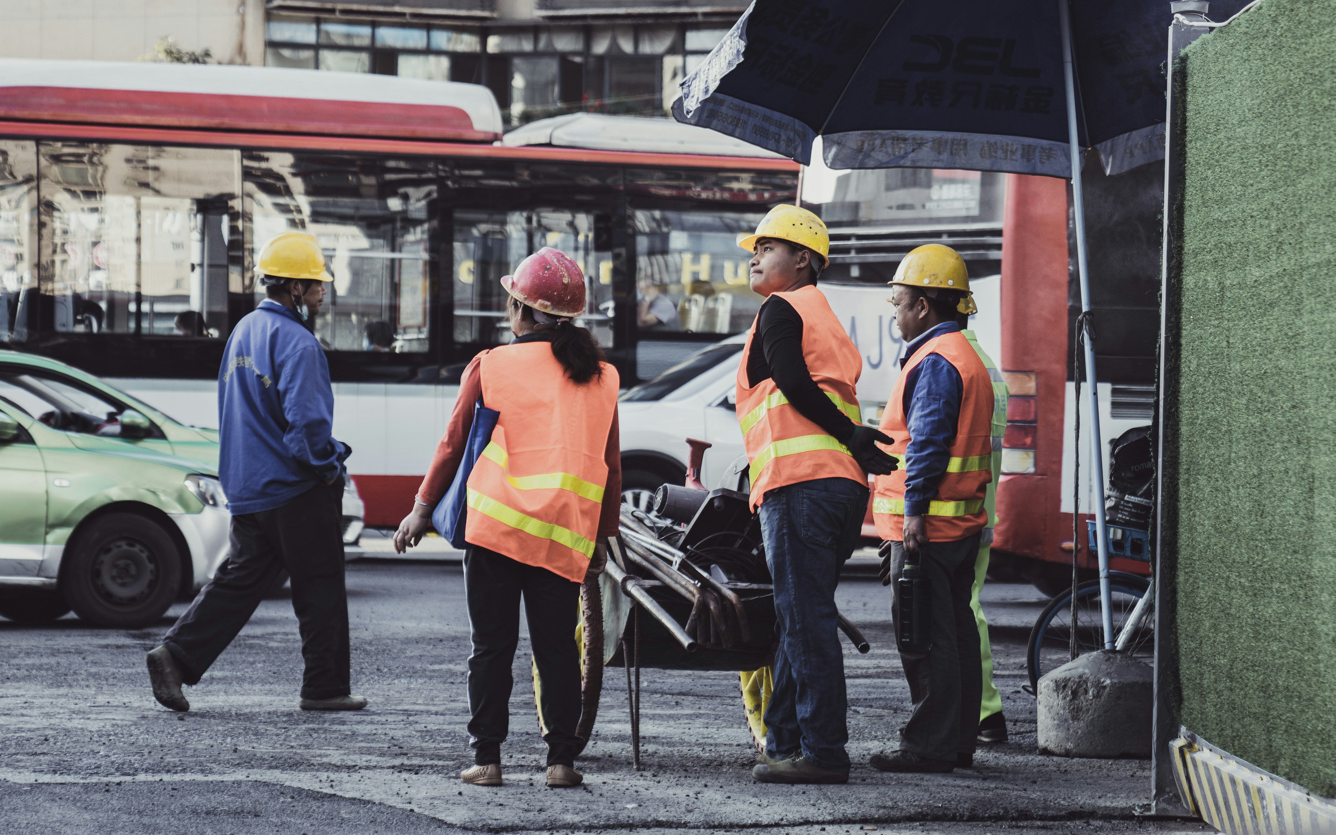 Mejores prácticas para automatizar recordatorios de citas en el sector de la construcción: Guía experta