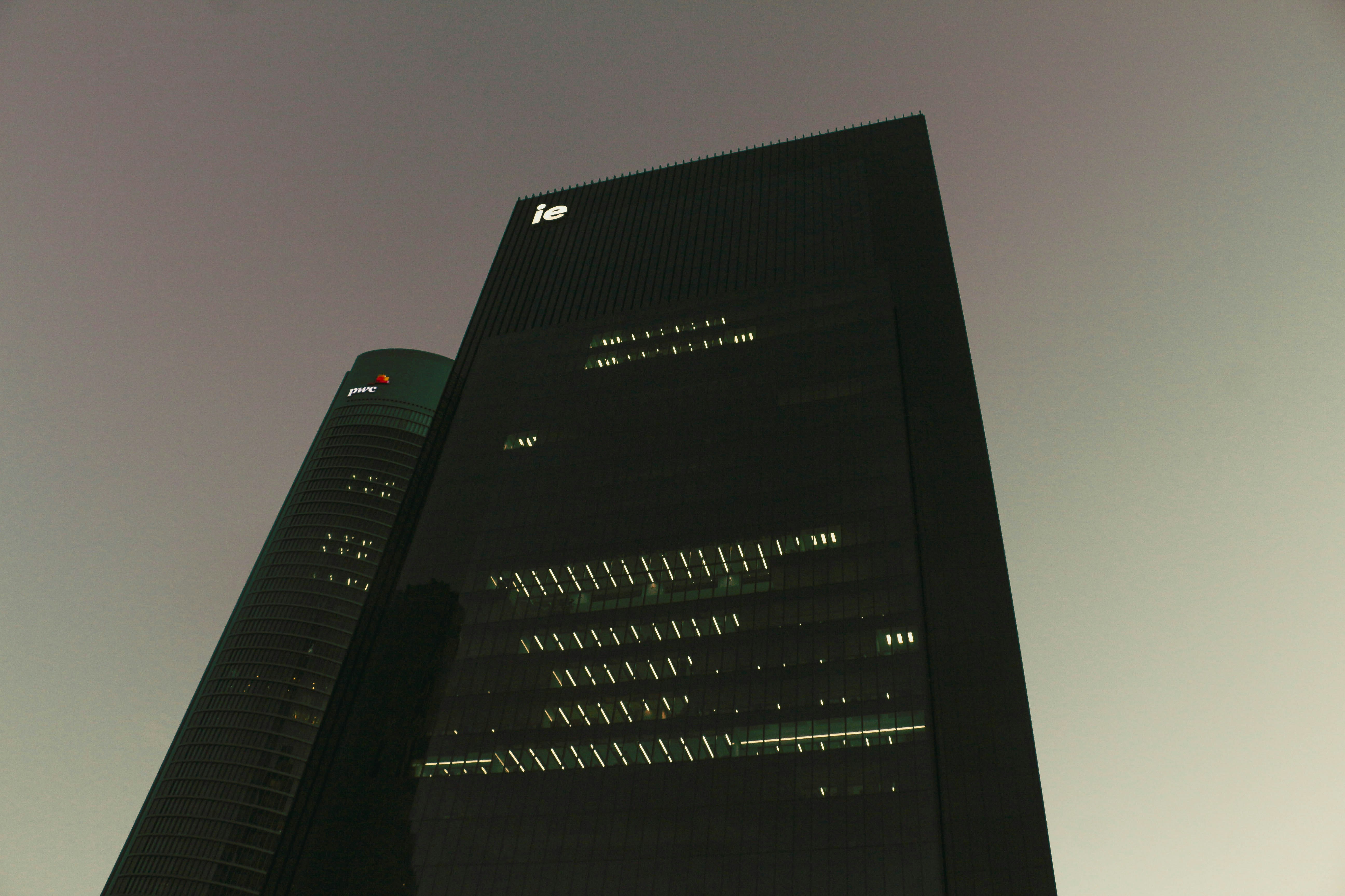 Automatizar copias de seguridad y restaurar flujos de trabajo en Madrid