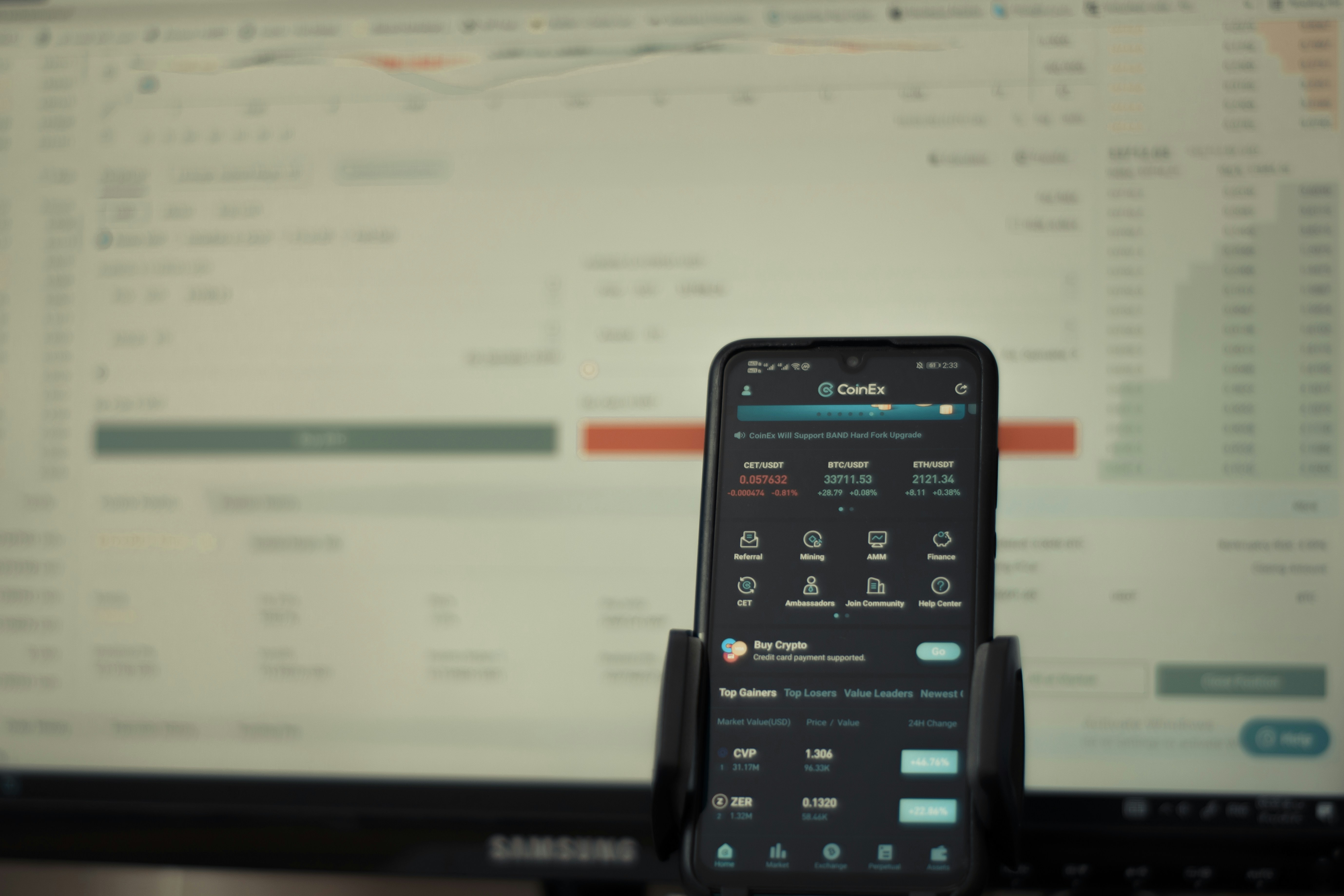 ¿Es compatible la automatización de la previsión semanal de efectivo con los dispositivos móviles?