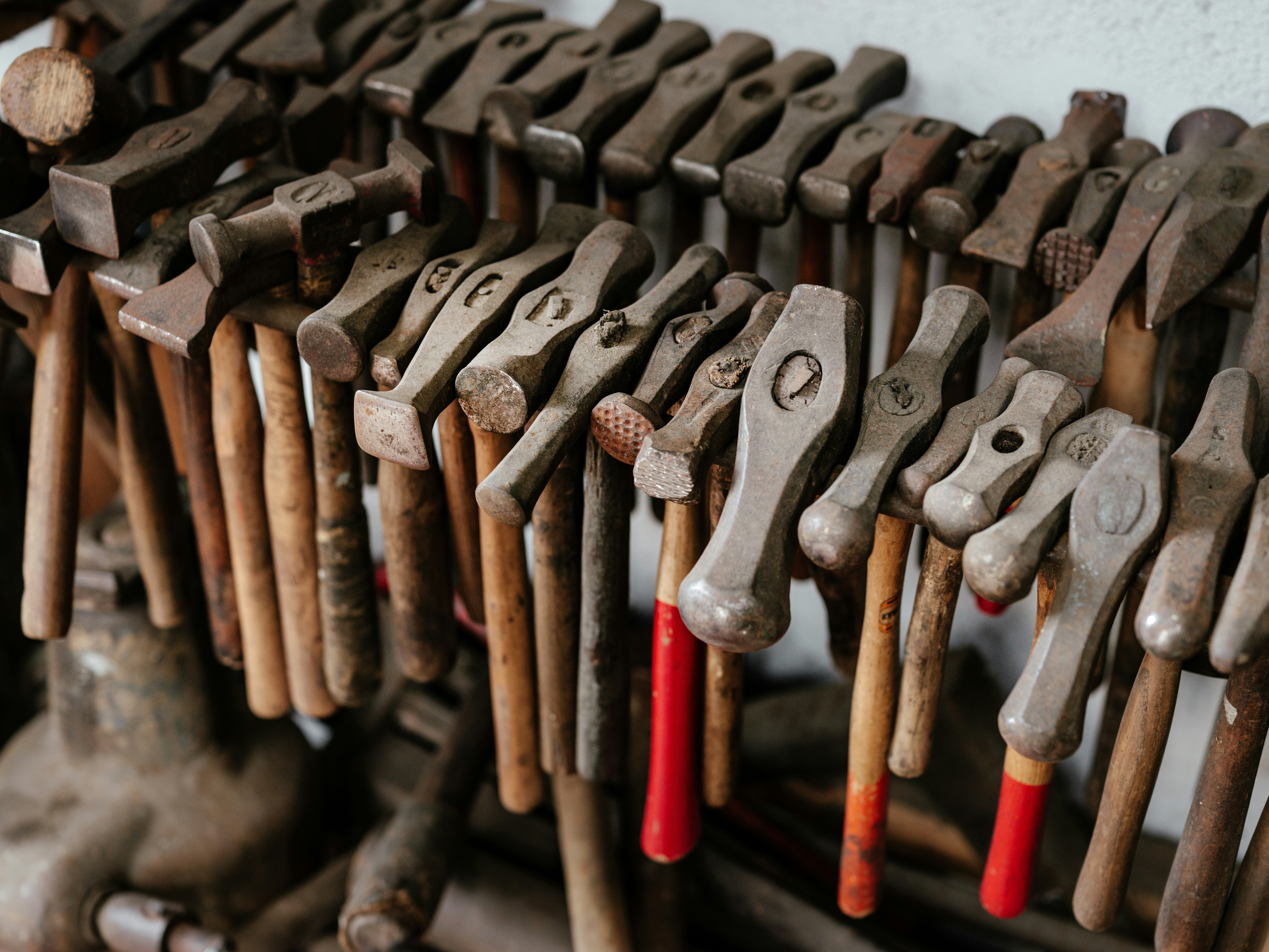 Una implementación de codificación para construir un marco de orquestación de herramientas unificado, desde la documentación hasta las cadenas de trabajo automatizadas