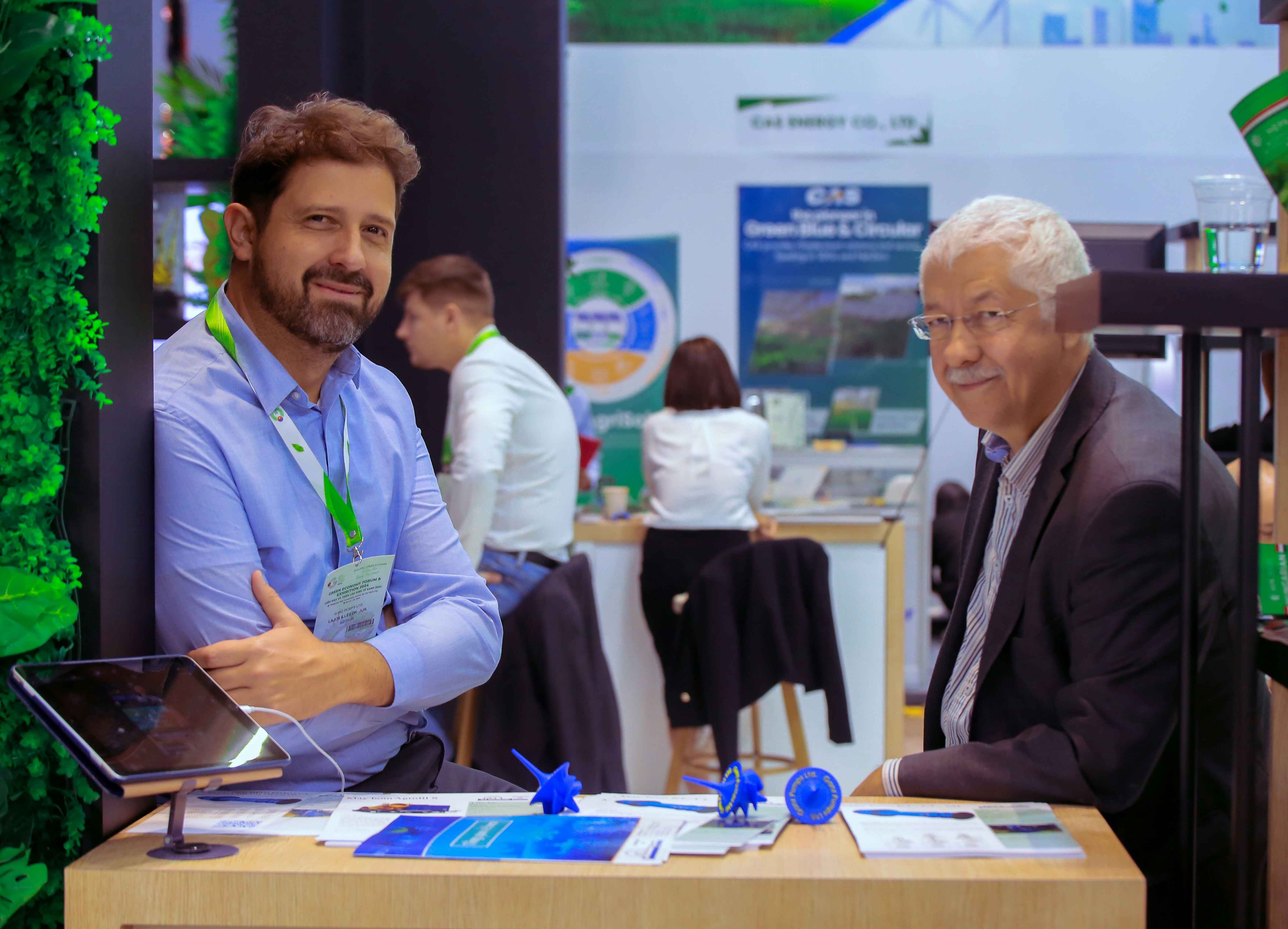 ¿La automatización de la captación de clientes potenciales en eventos apoya la transformación digital ecoamigable?