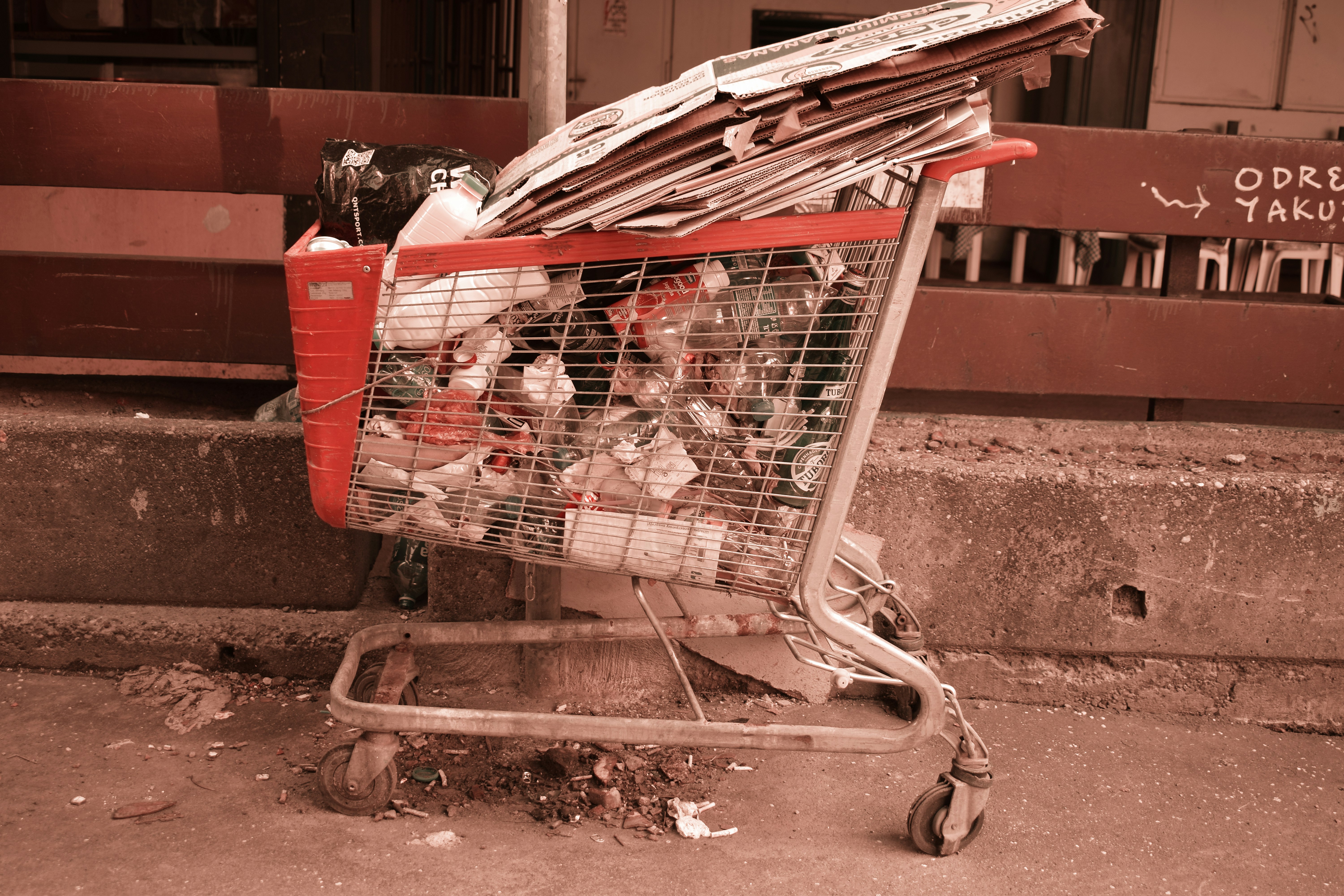 ¿Puede la automatización de la recuperación de carritos abandonados reducir el desperdicio o optimizar los recursos?