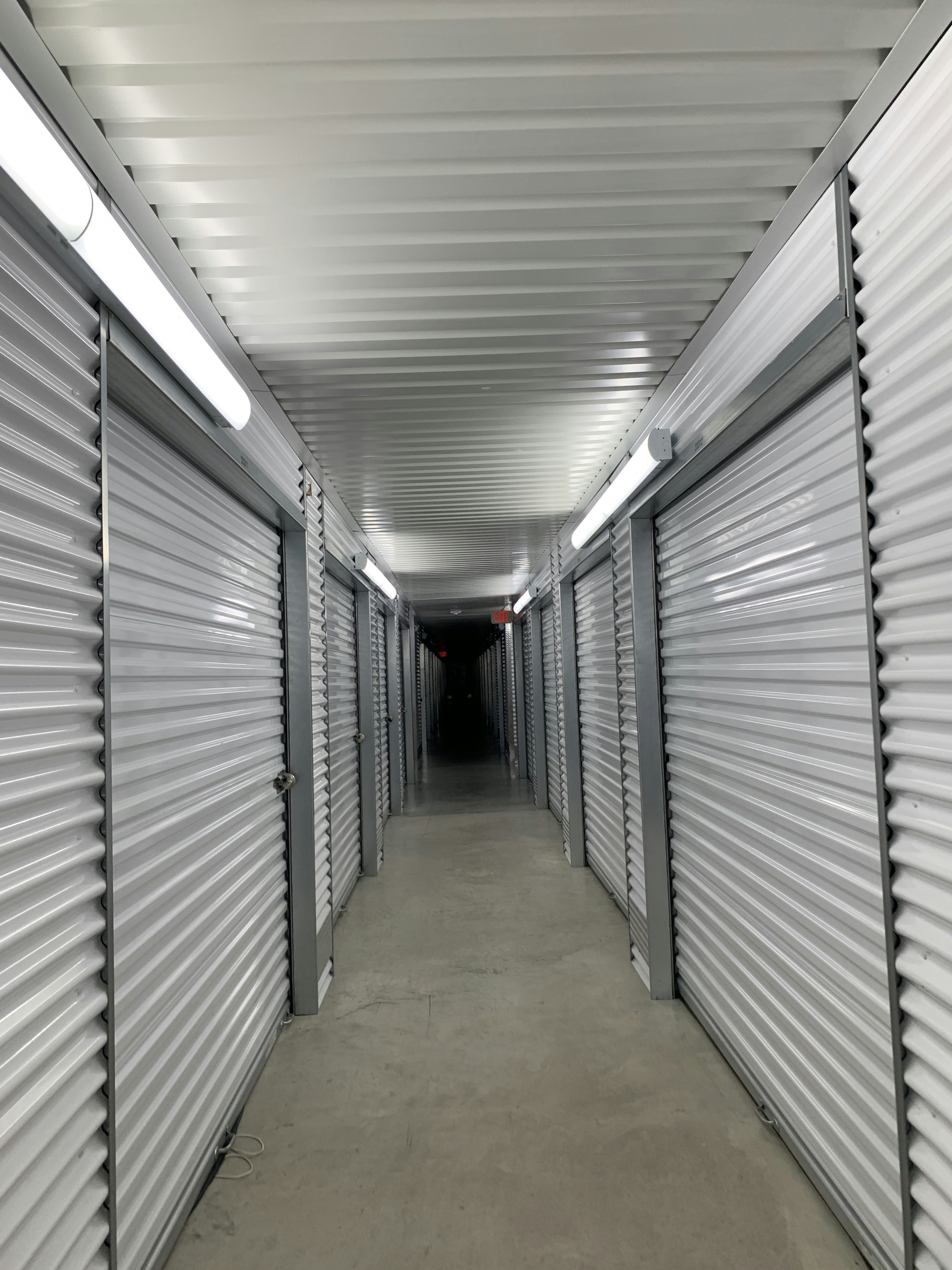 AWS Storage Gateway: Almacenamiento en caché o almacenamiento almacenado?