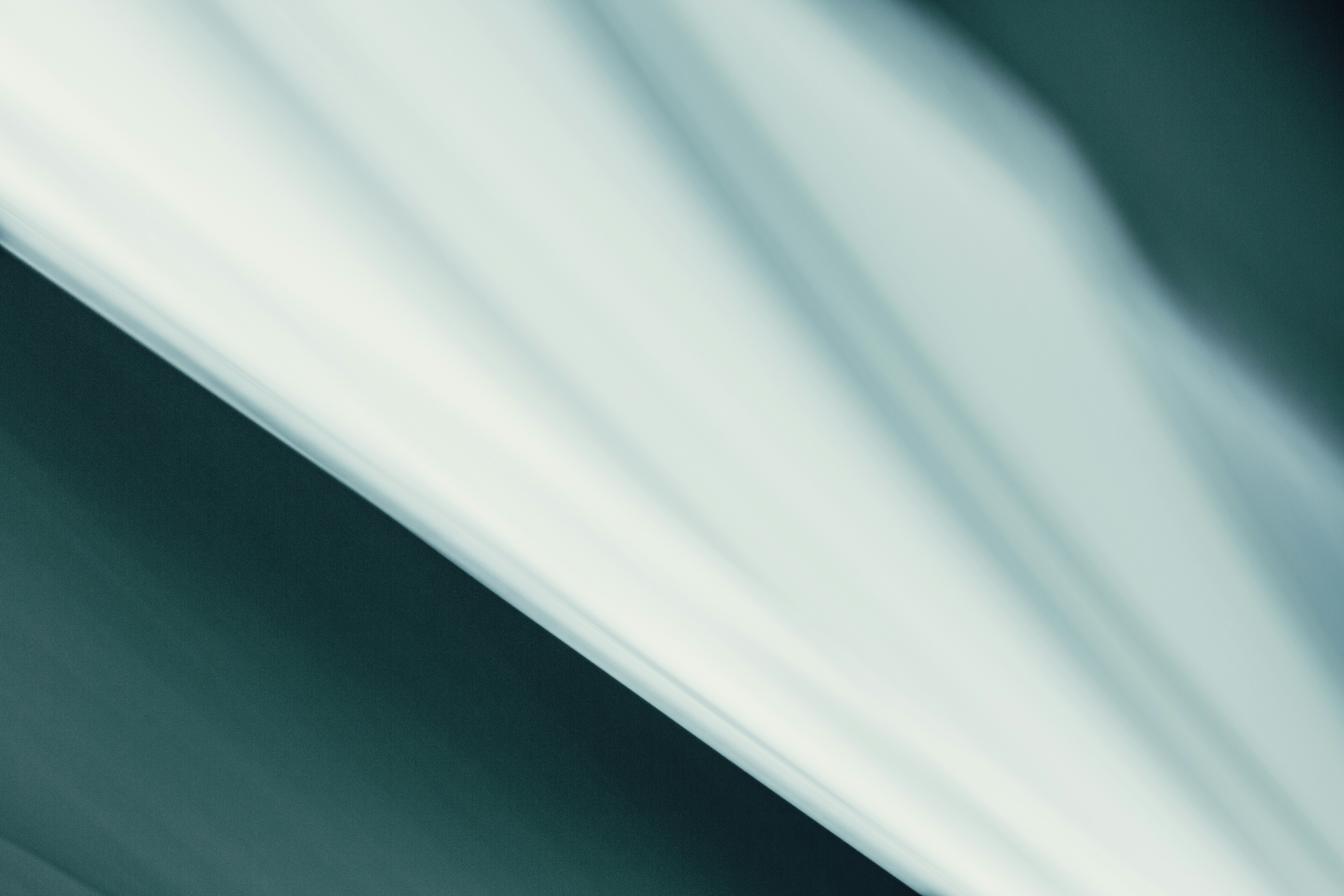 ¿Cómo puedo solicitar una consulta o propuesta para Inteligencia Artificial?