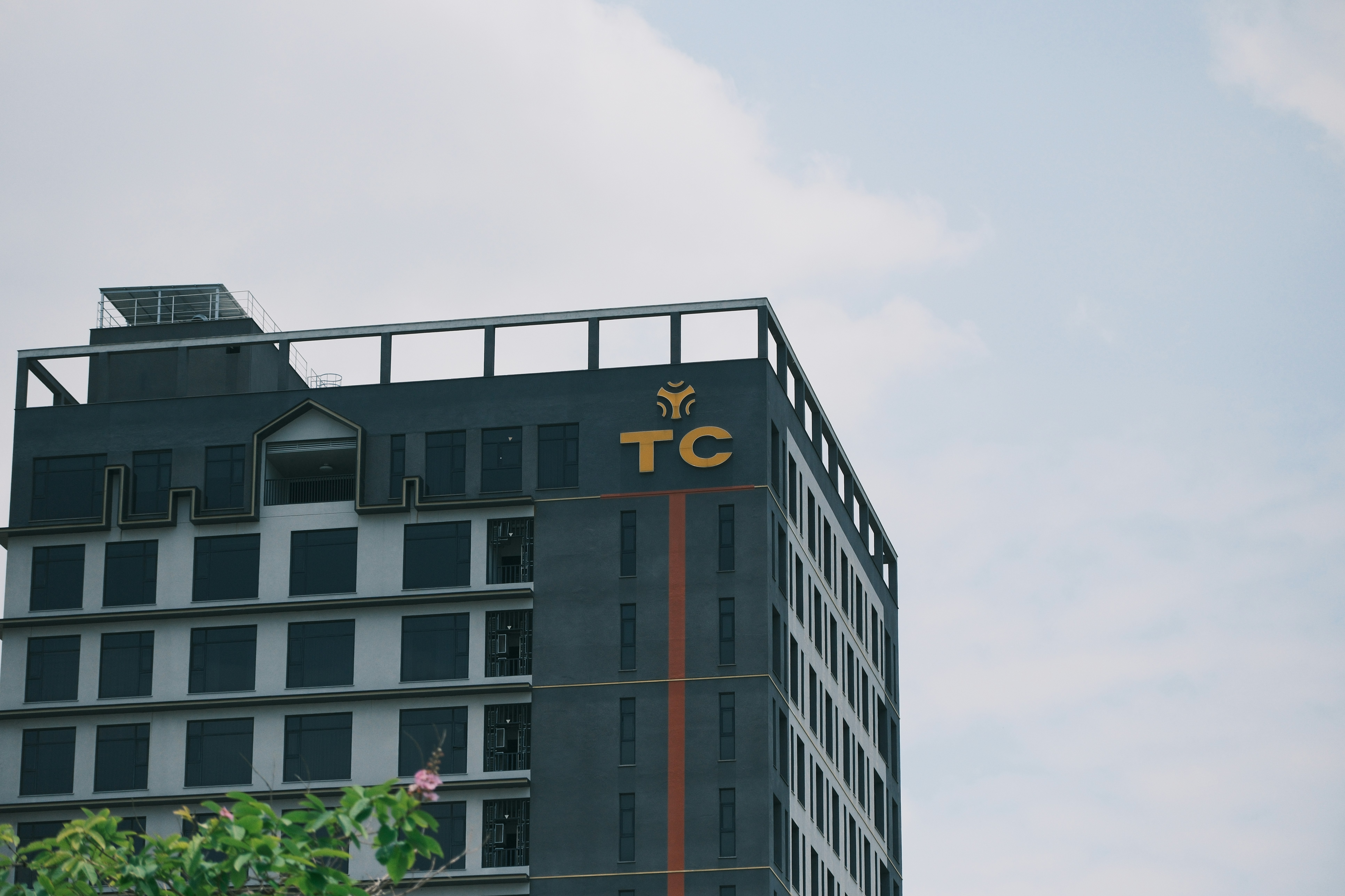 Exchange de la BTCC alcanza los 10M usuarios y volumen de trading de 1.15T de dólares en el tercer trimestre, acelera su expansión global