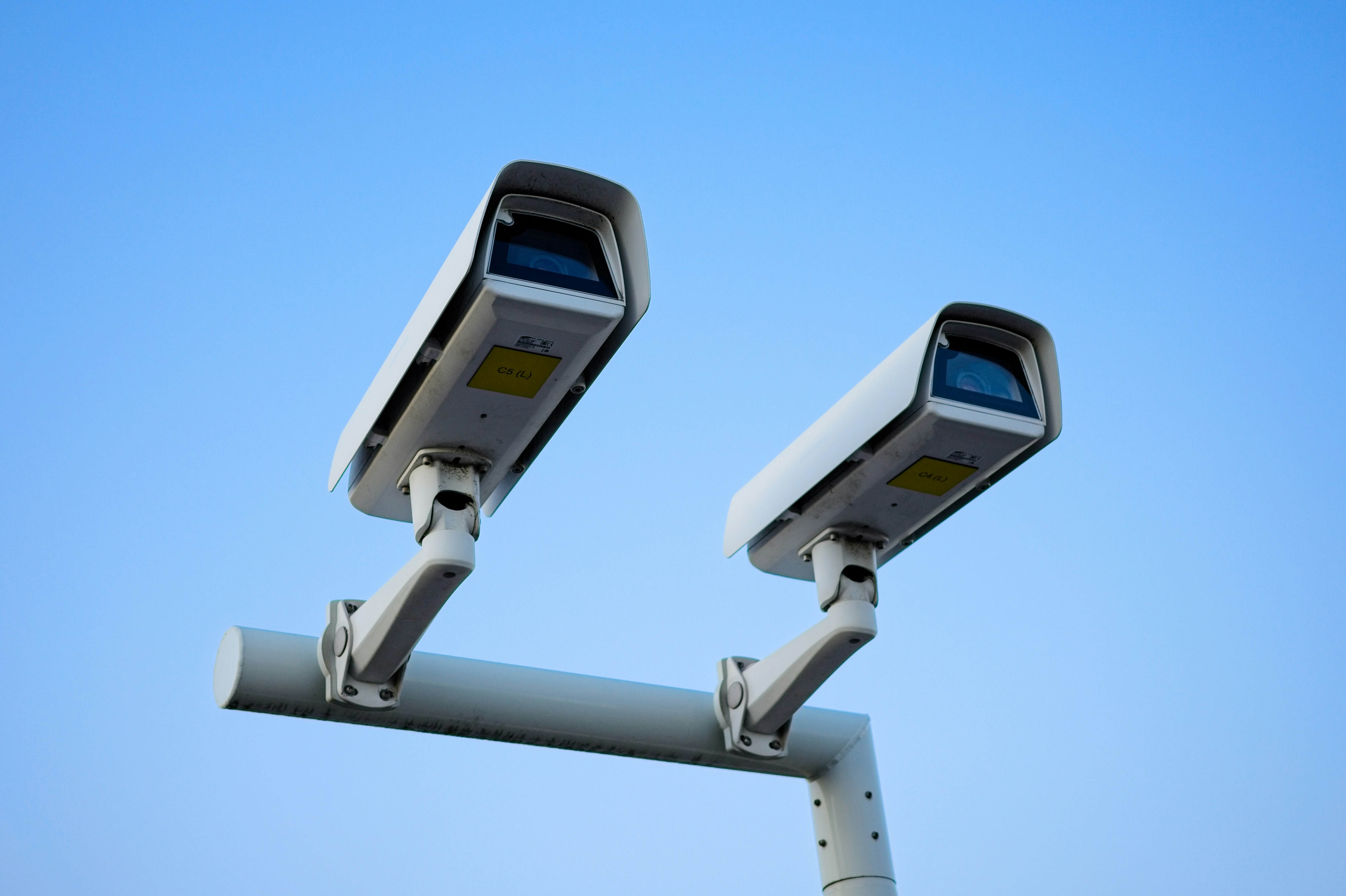 Cámara de seguridad solar Baseus X1 Pro con doble lente al precio más bajo