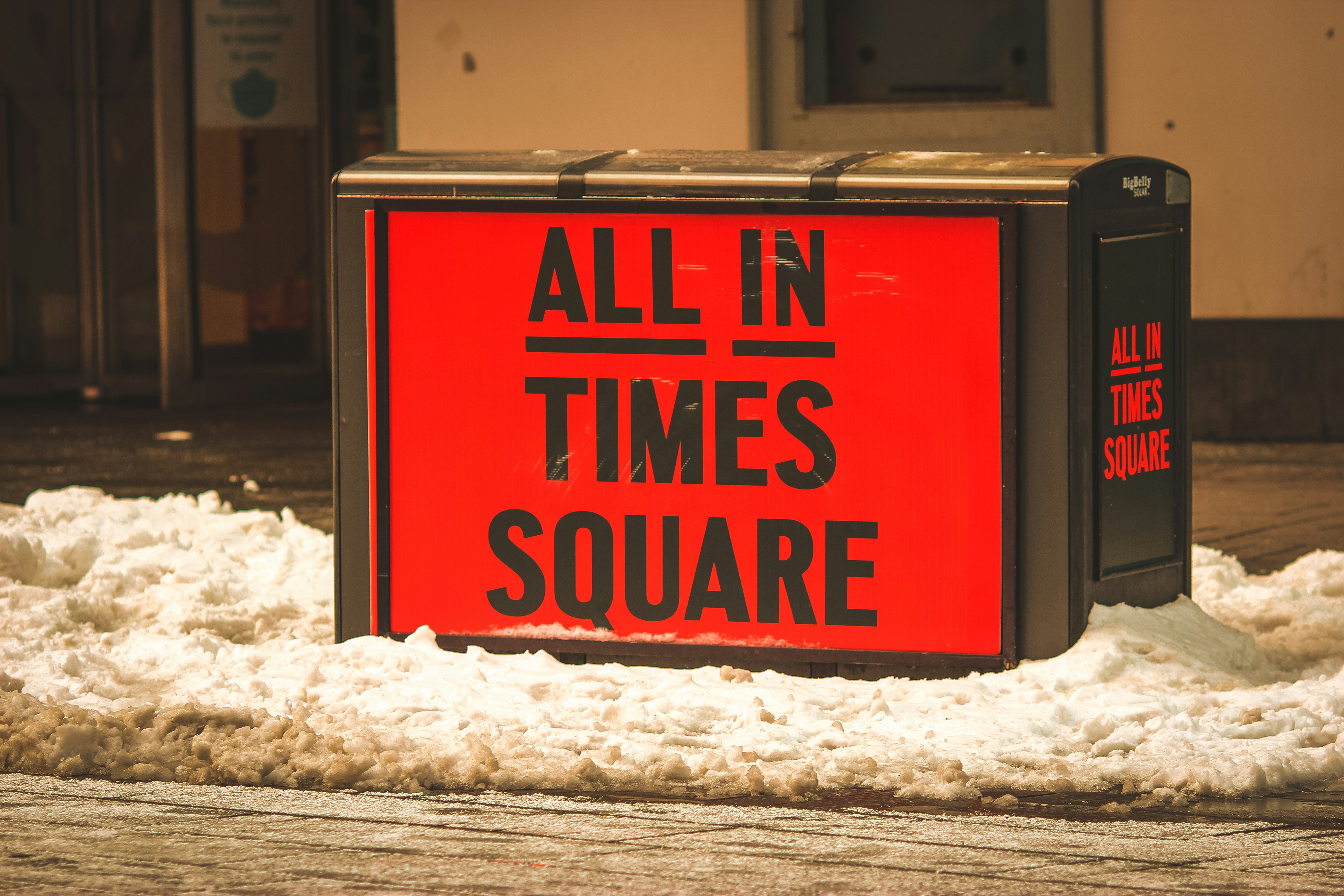 Campaña comunitaria enfocada en negocios cercanos para aumentar el apoyo a la empresa local de Square