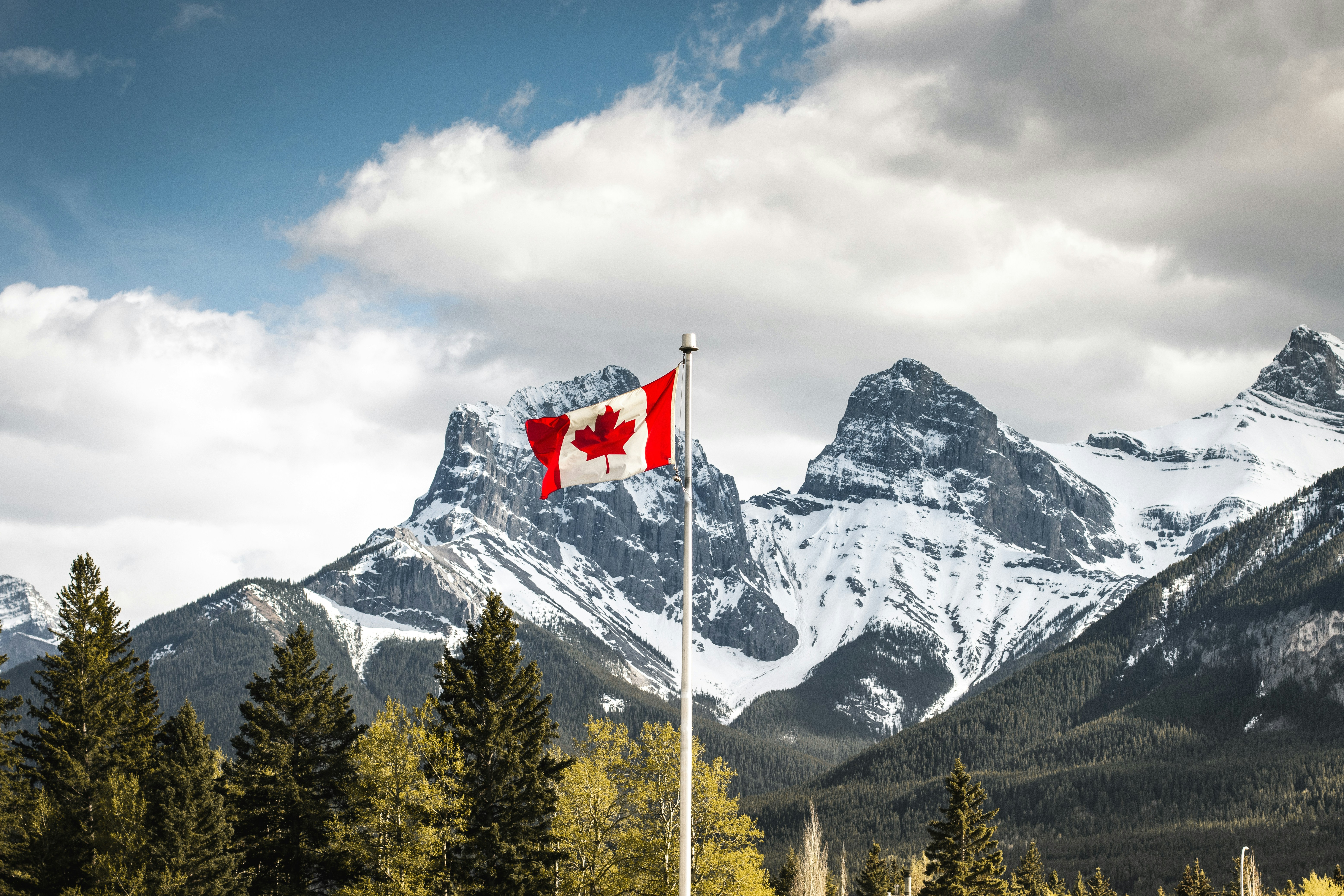 Canadá busca soberanía en IA con inversión de $1,000 millones