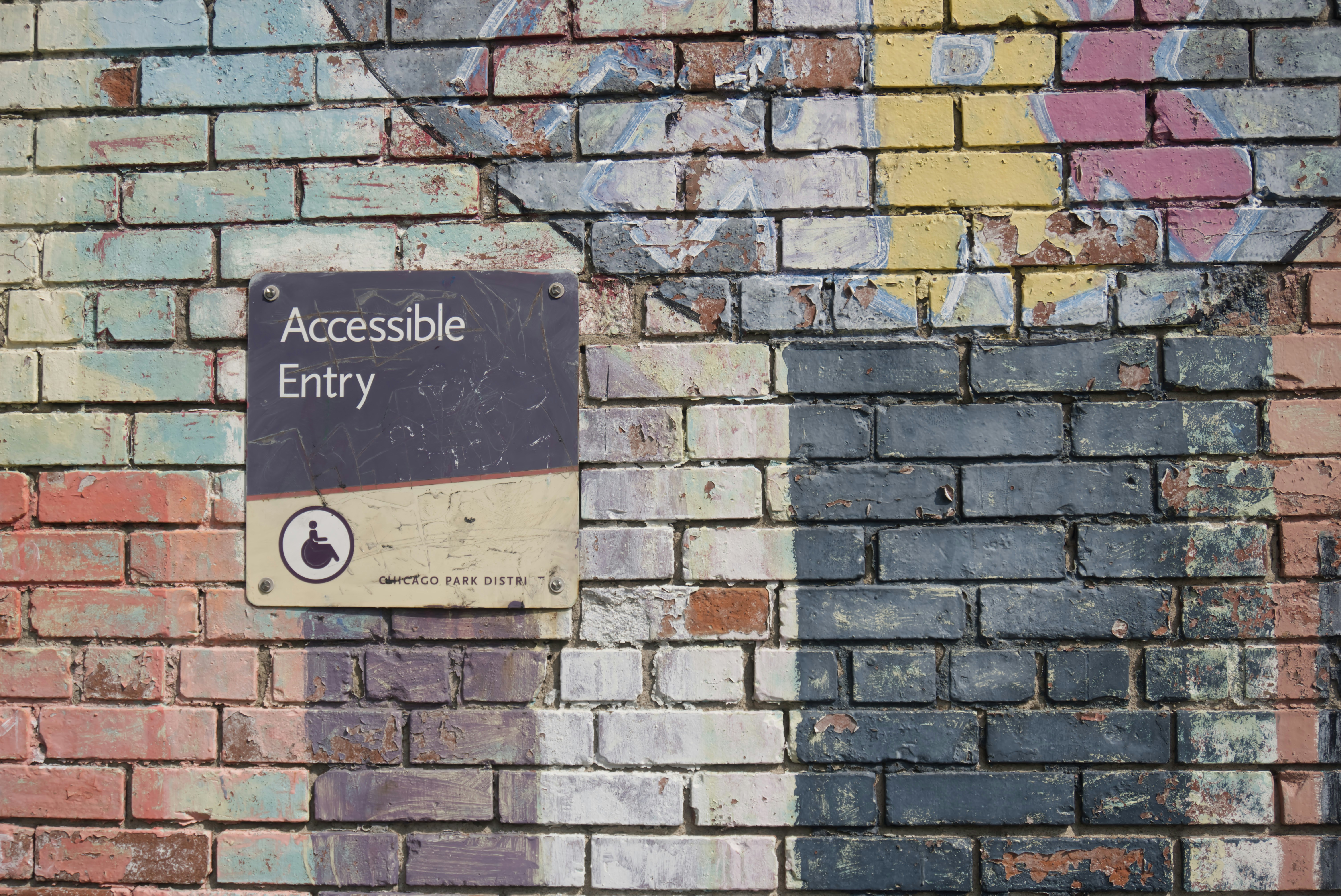 CANVAS: IA para descripciones artísticas multisensoriales
