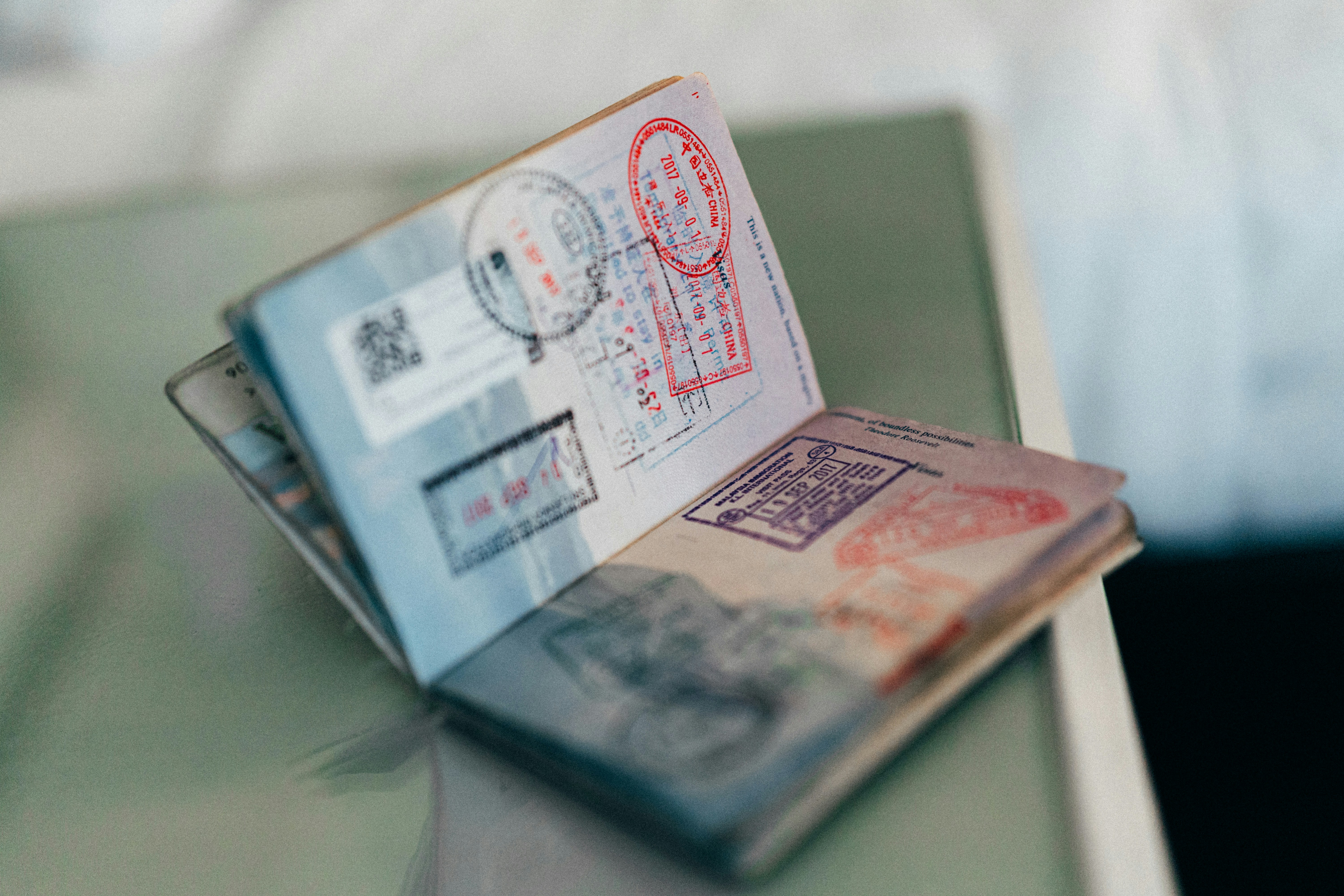 Casi un millón de pasaportes y fotos de identidad expuestos