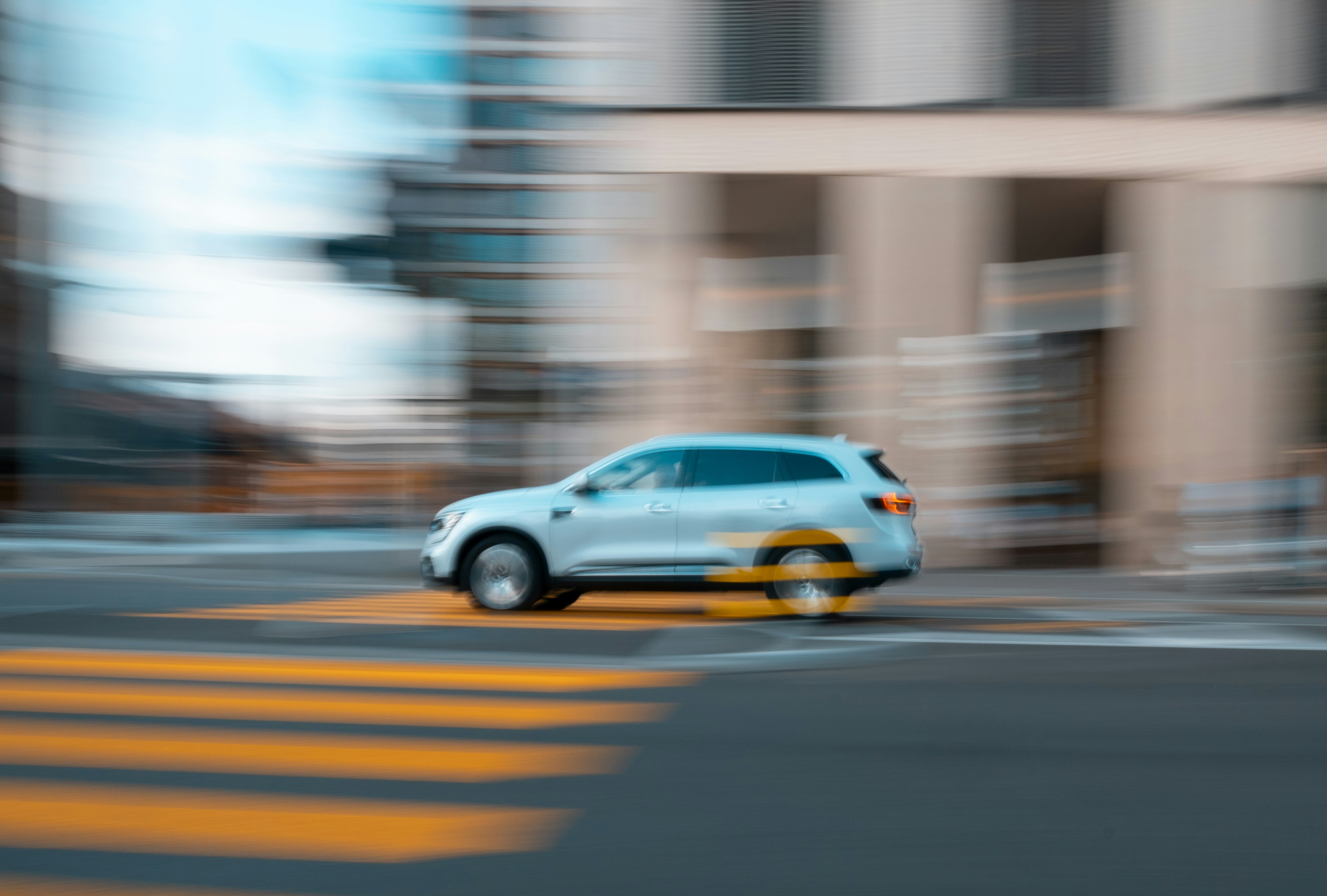 CityTrajBench: un benchmark unificado para generar trayectorias vehiculares urbanas