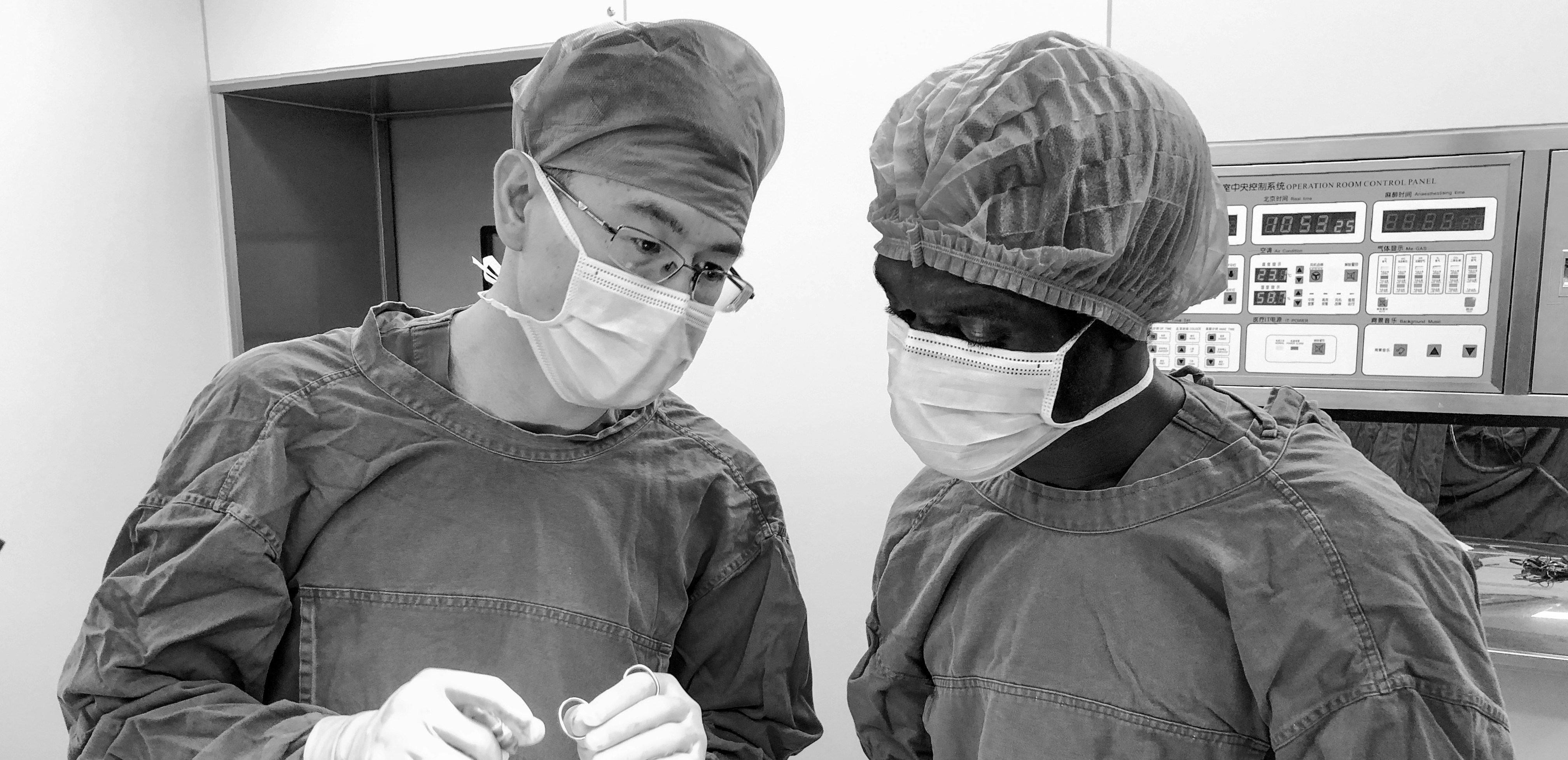 Colaboración Multiagente impulsada por causas para el diagnóstico clínico de ciclo completo a través de Argumentación Estructurada IBIS