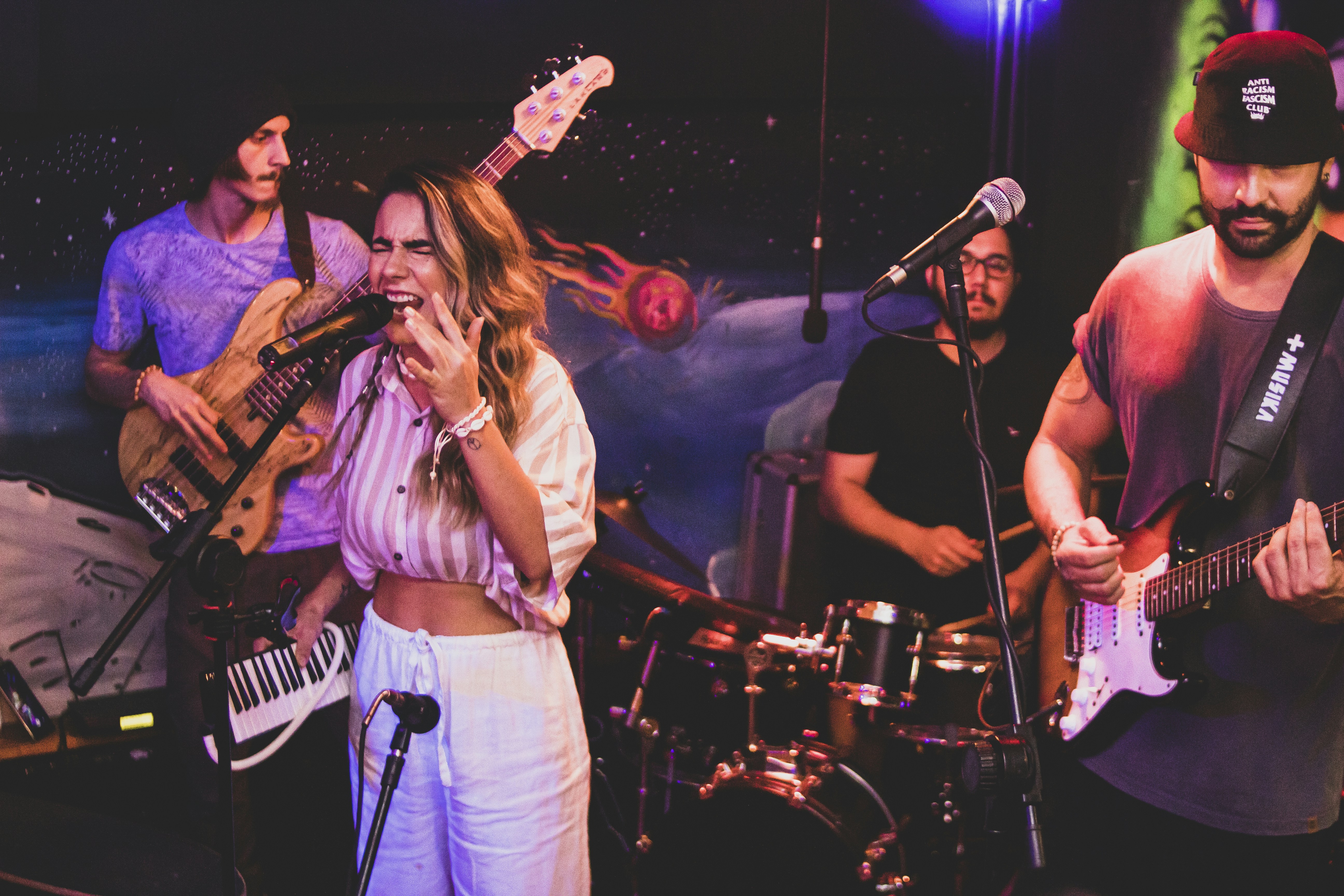 Cold Court estrena EP debut: una mezcla infecciosa de géneros con glitch