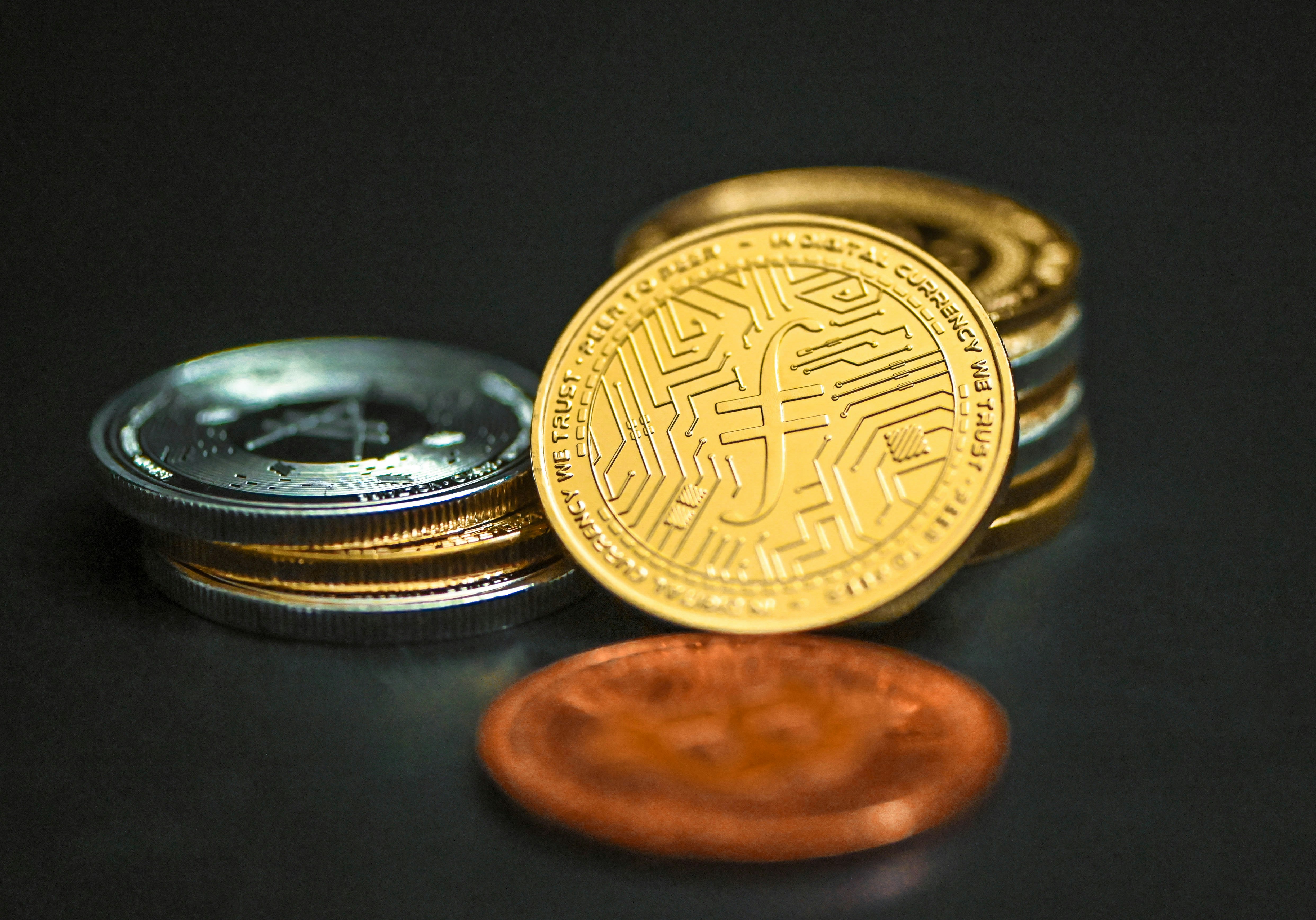 Combina LLMs locales y en la nube para ahorrar costes de tokens