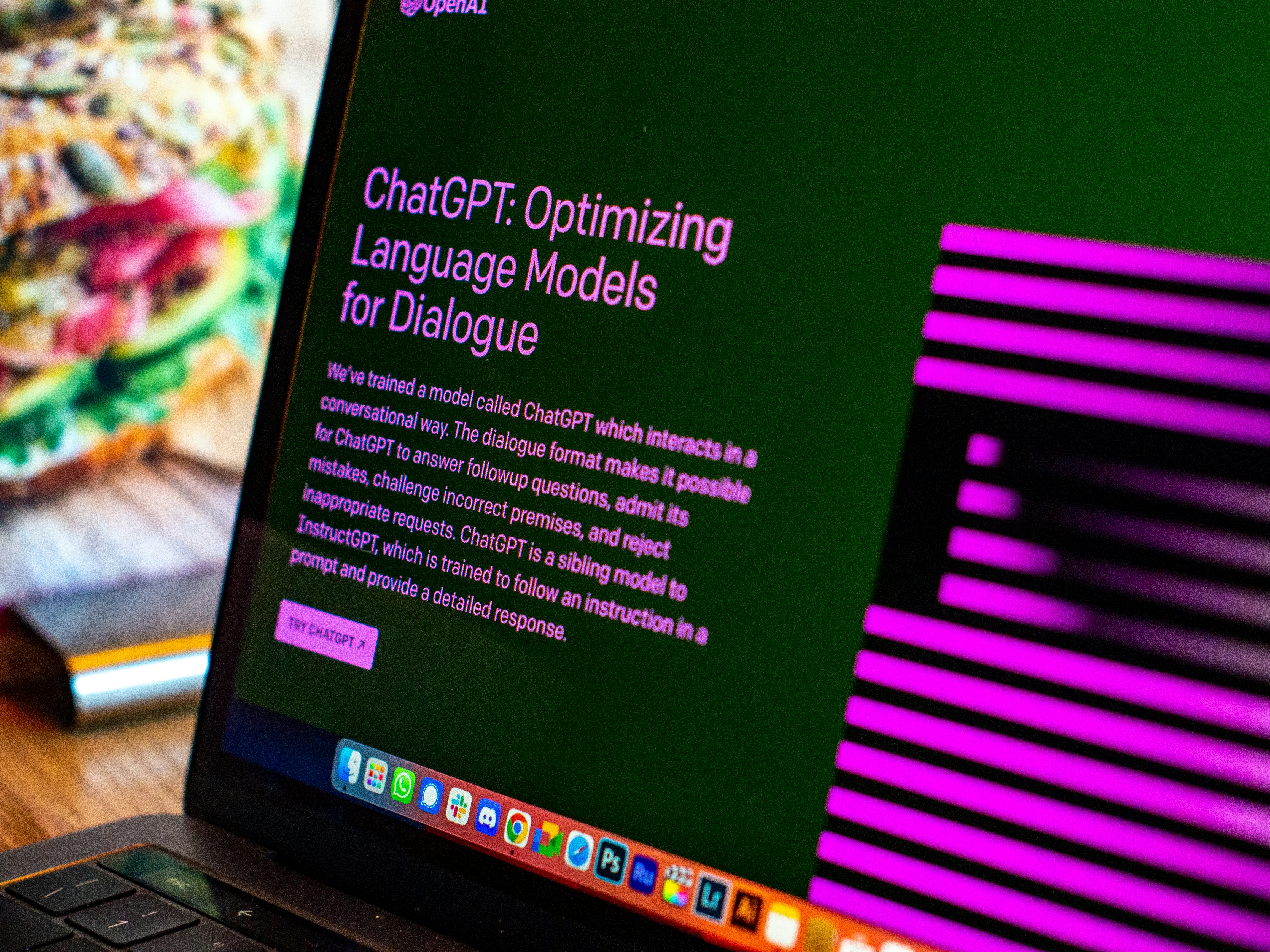 Revisa este artículo sobre cómo crear paneles interactivos en Tableau utilizando GIFs