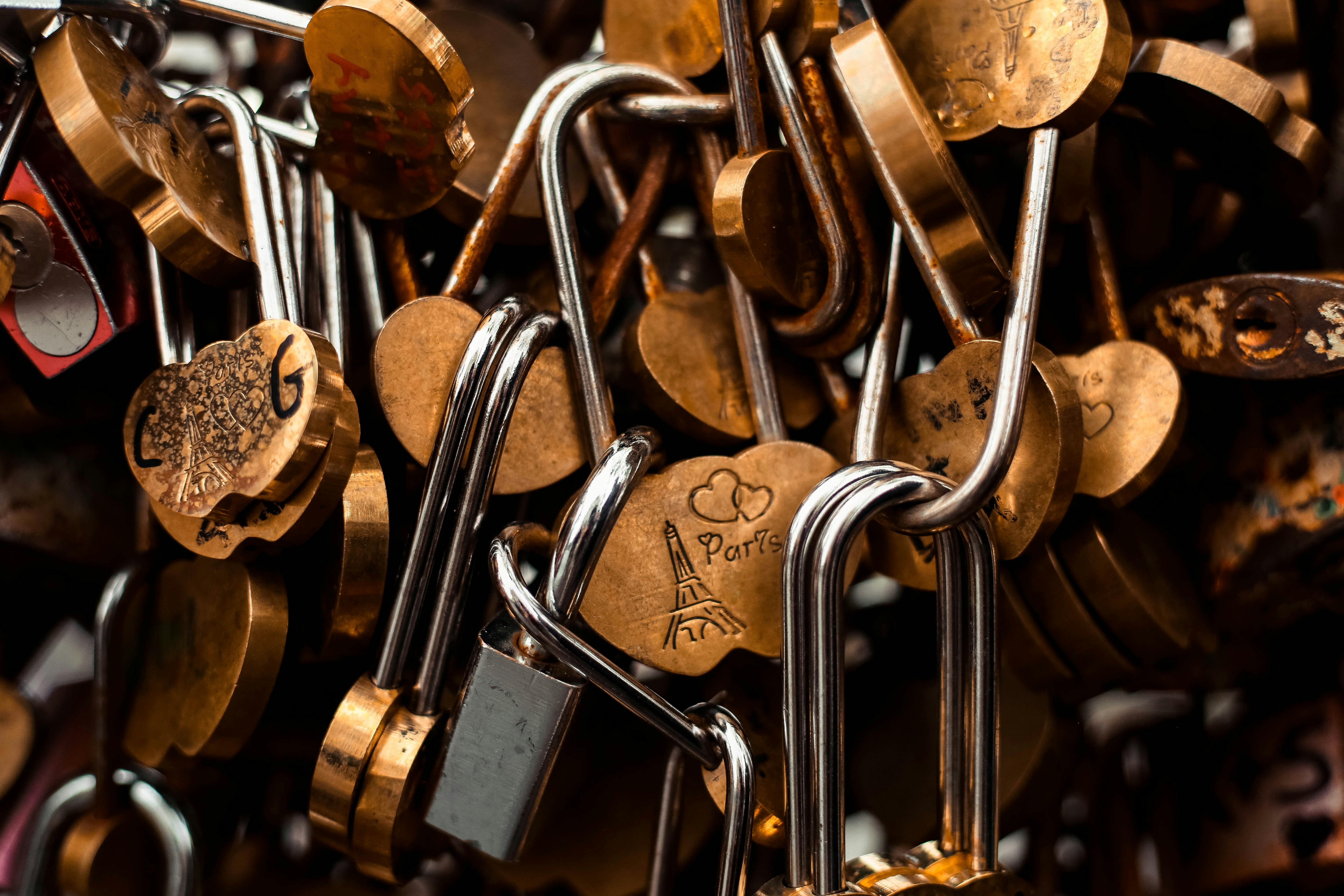 Como el plan de cumplimiento de KuCoin está estableciendo la norma para el cumplimiento en criptomonedas