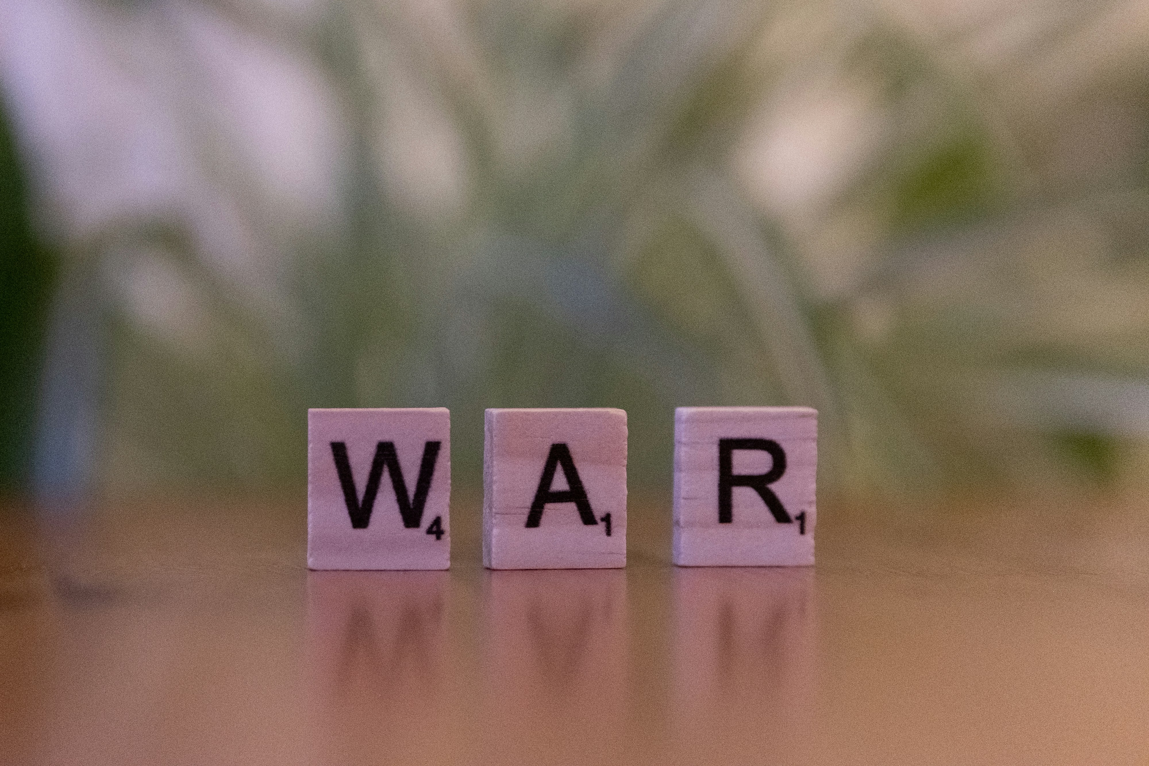Grokipedia: La Guerra que viene con Wikipedia por el Conocimiento del Mundo
