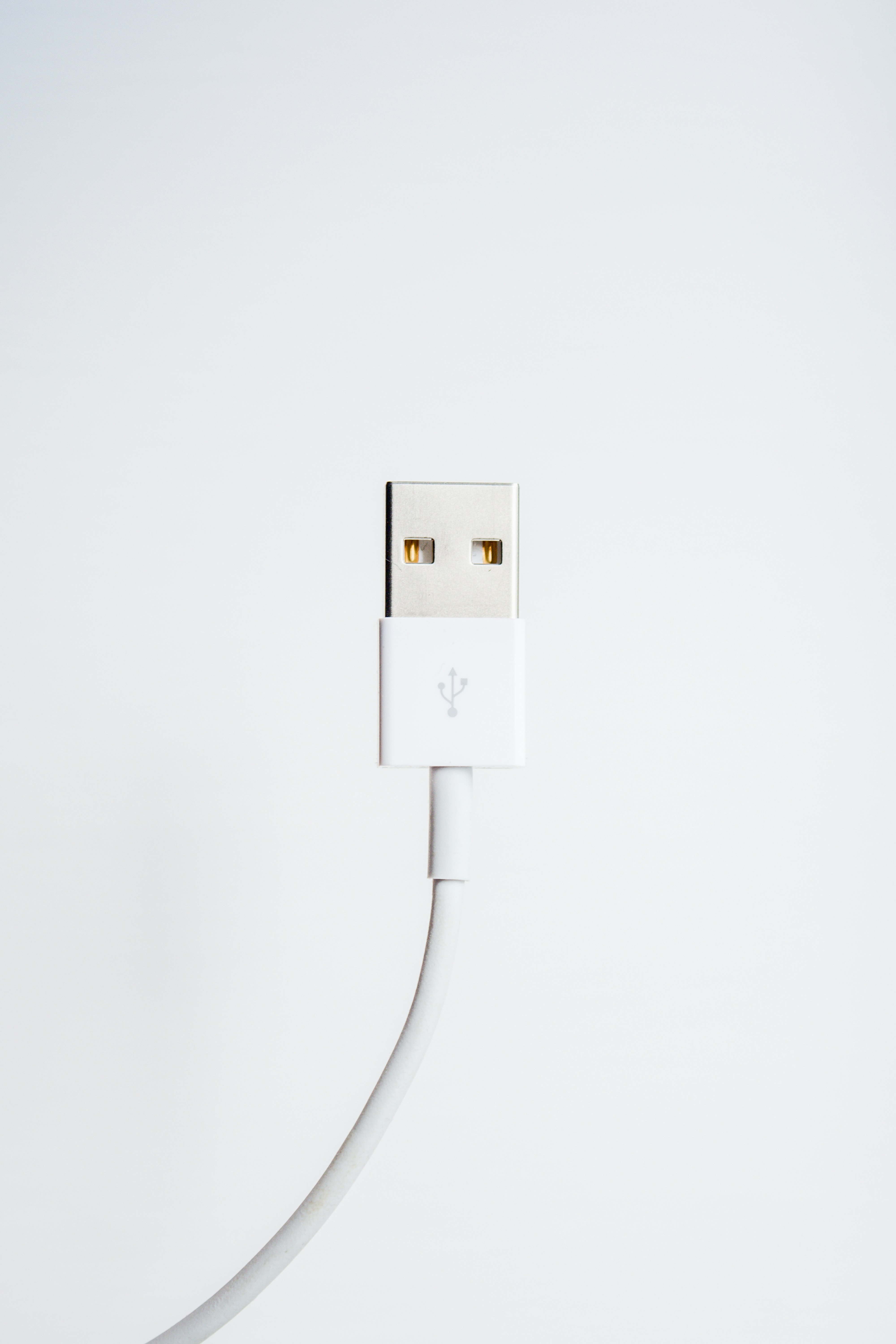 El cable de carga USB-C definitivo de 240 W de Anker ahora cuesta solo 15 $