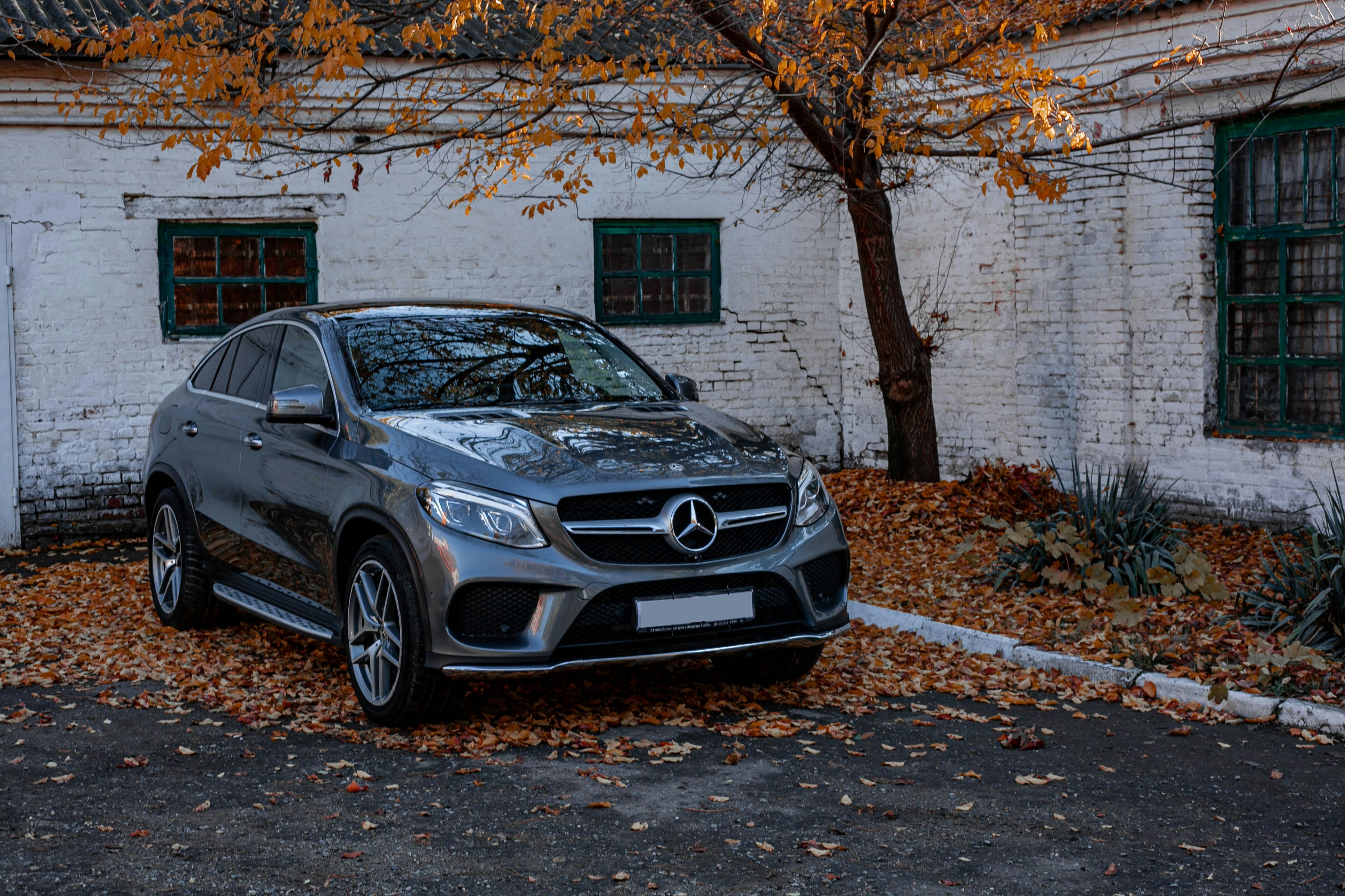 Compradores de lujo abandonan crossovers por SUV alemán depreciado