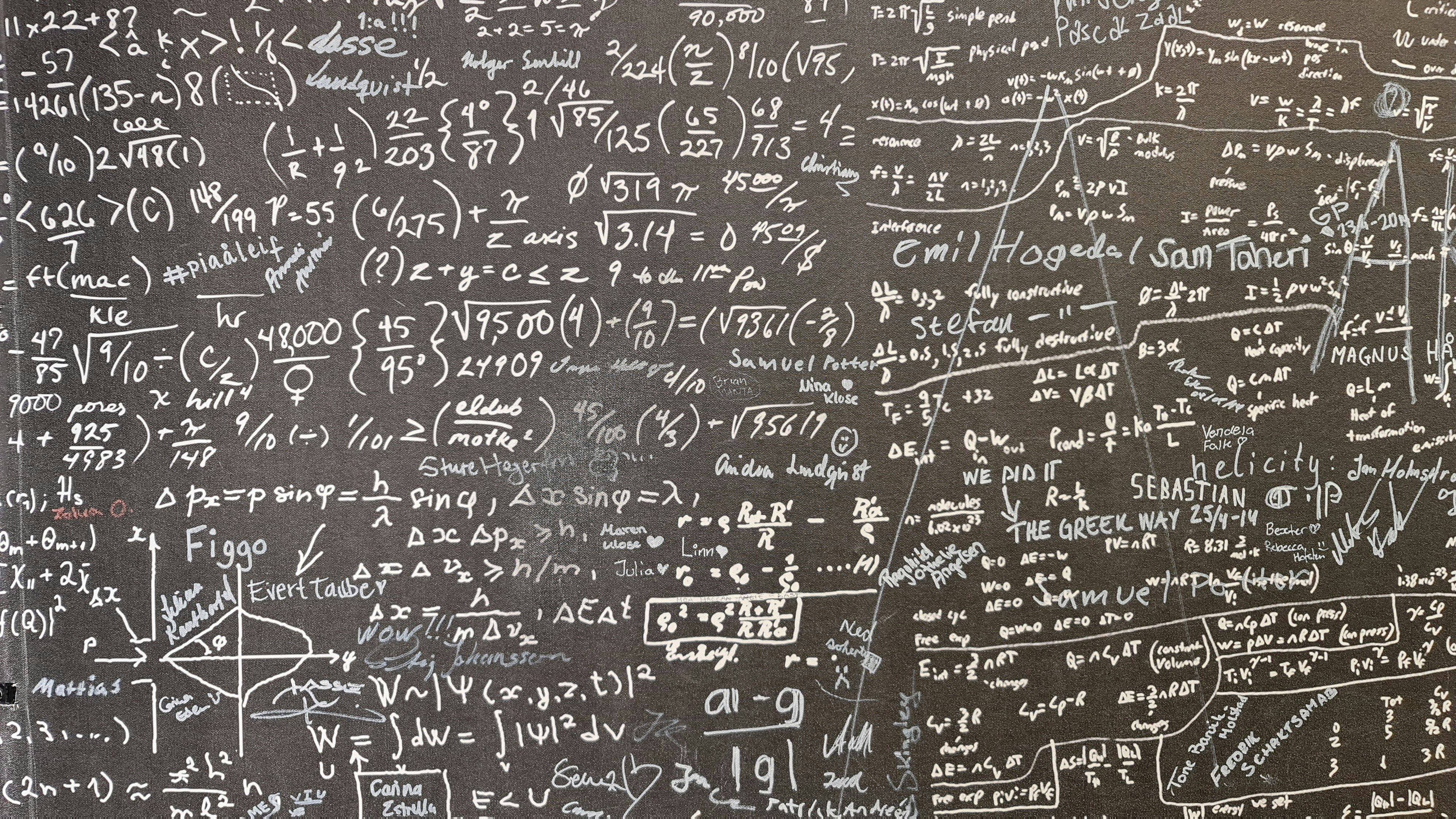 Computación analógica moderna: ecuaciones diferenciales y matriciales