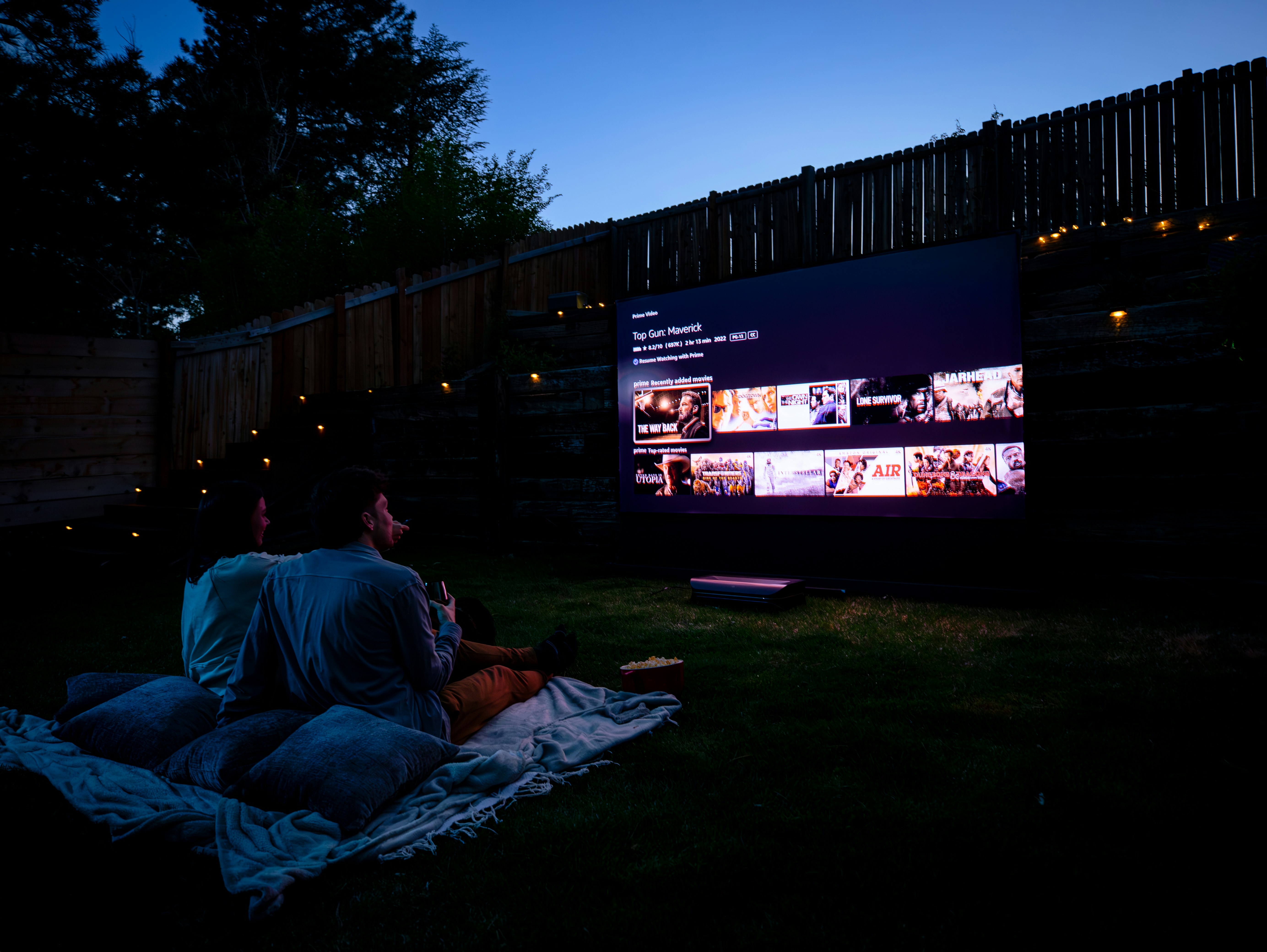 Conecté mis luces inteligentes al TV y cambié las noches de cine para siempre