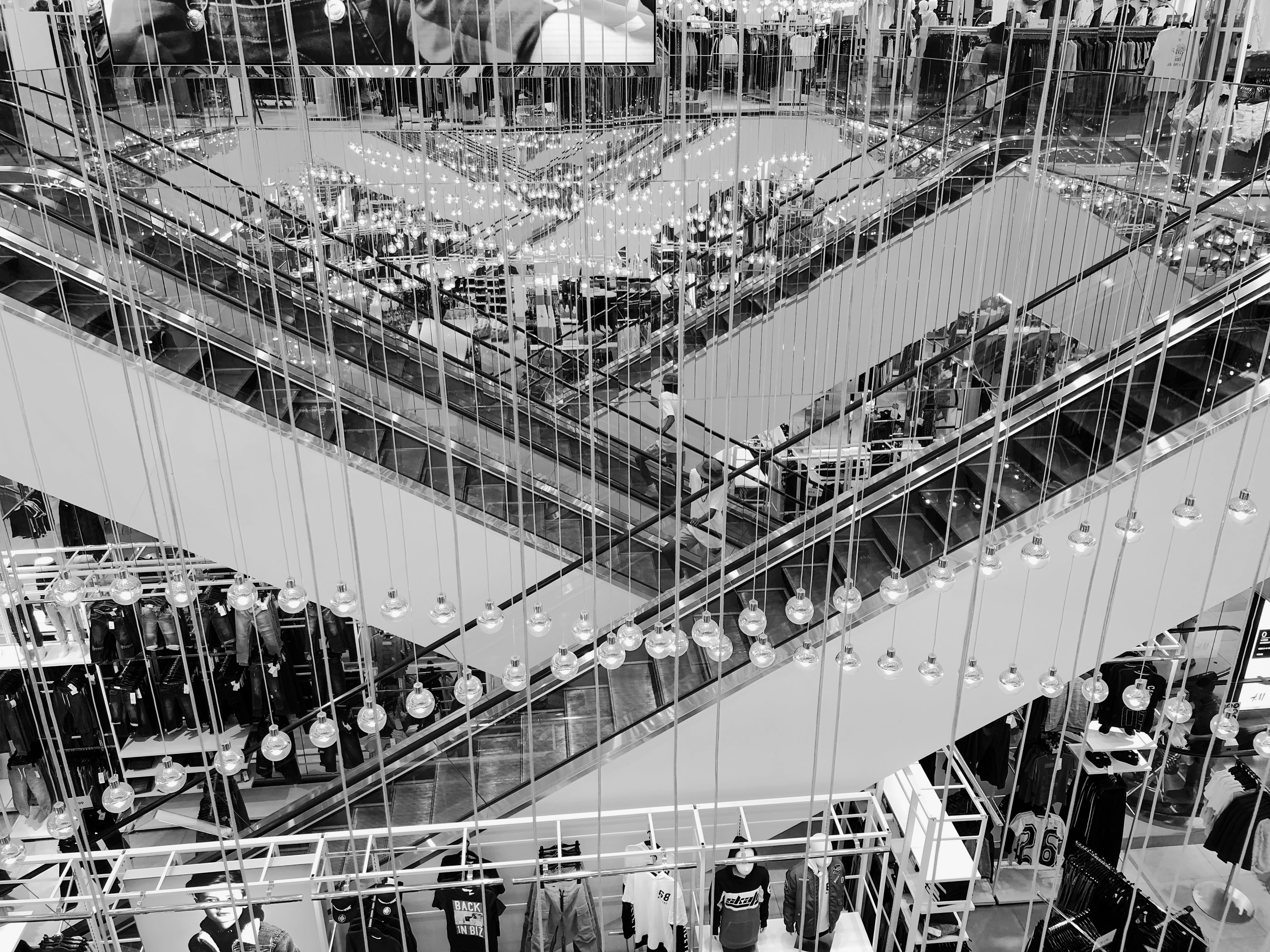 Cómo construir sistemas RAG listos para producción (a gran escala, con baja latencia y alta precisión)