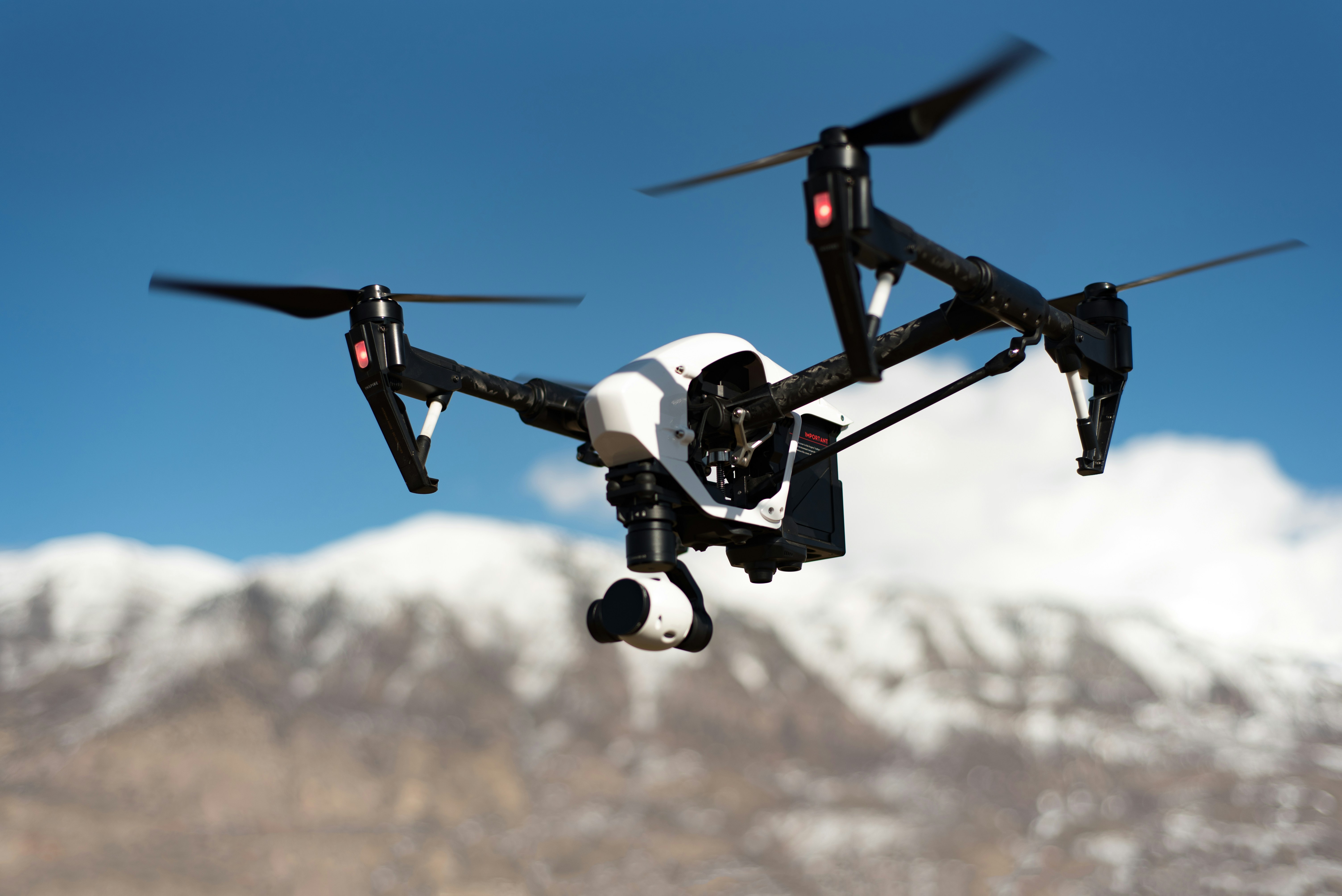 Control de posición de quadrotor con aprendizaje por refuerzo SAC