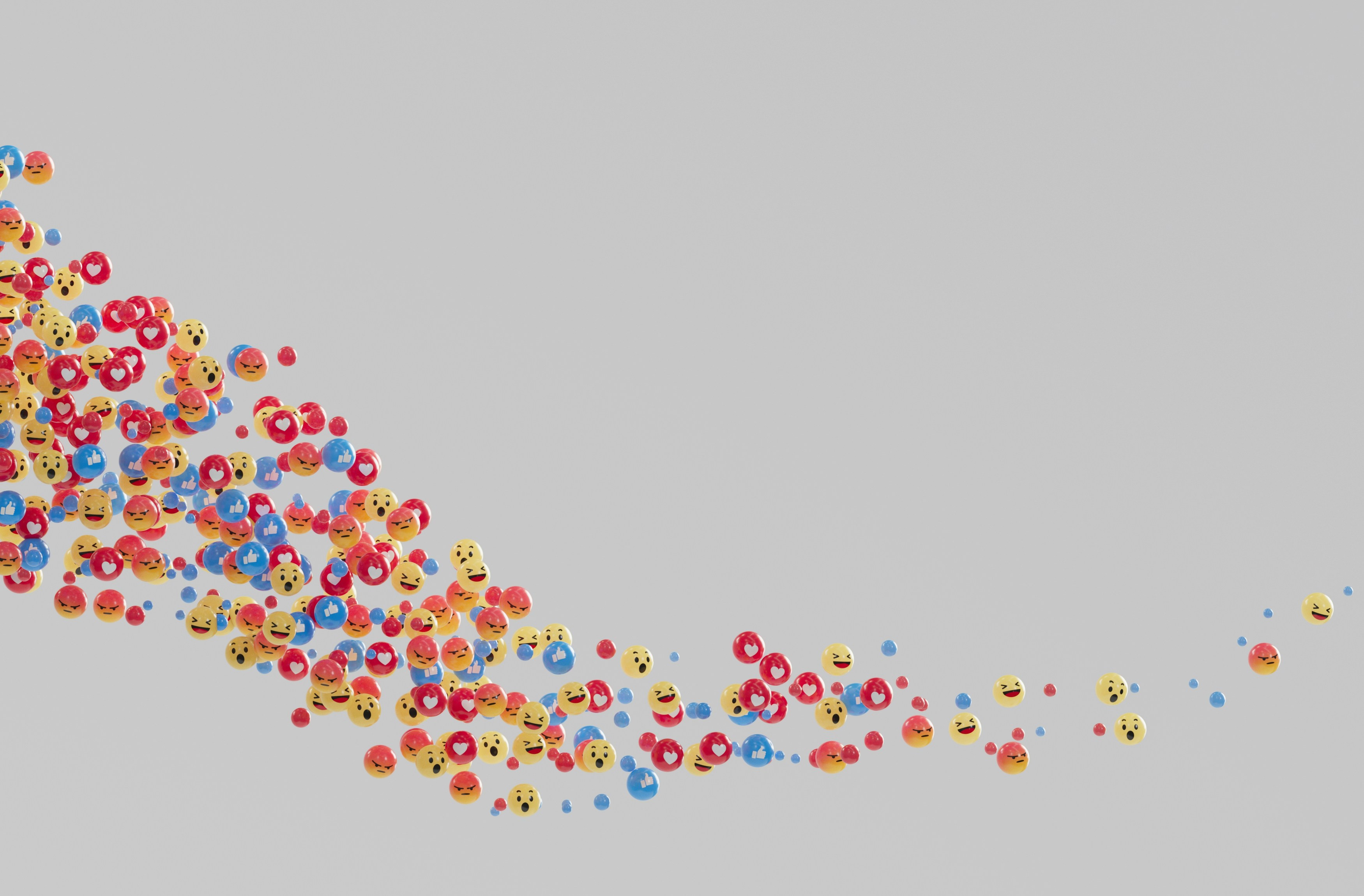 Corrigiendo dependencia de prompts en benchmarks LLM: modelo bayesiano con clustering
