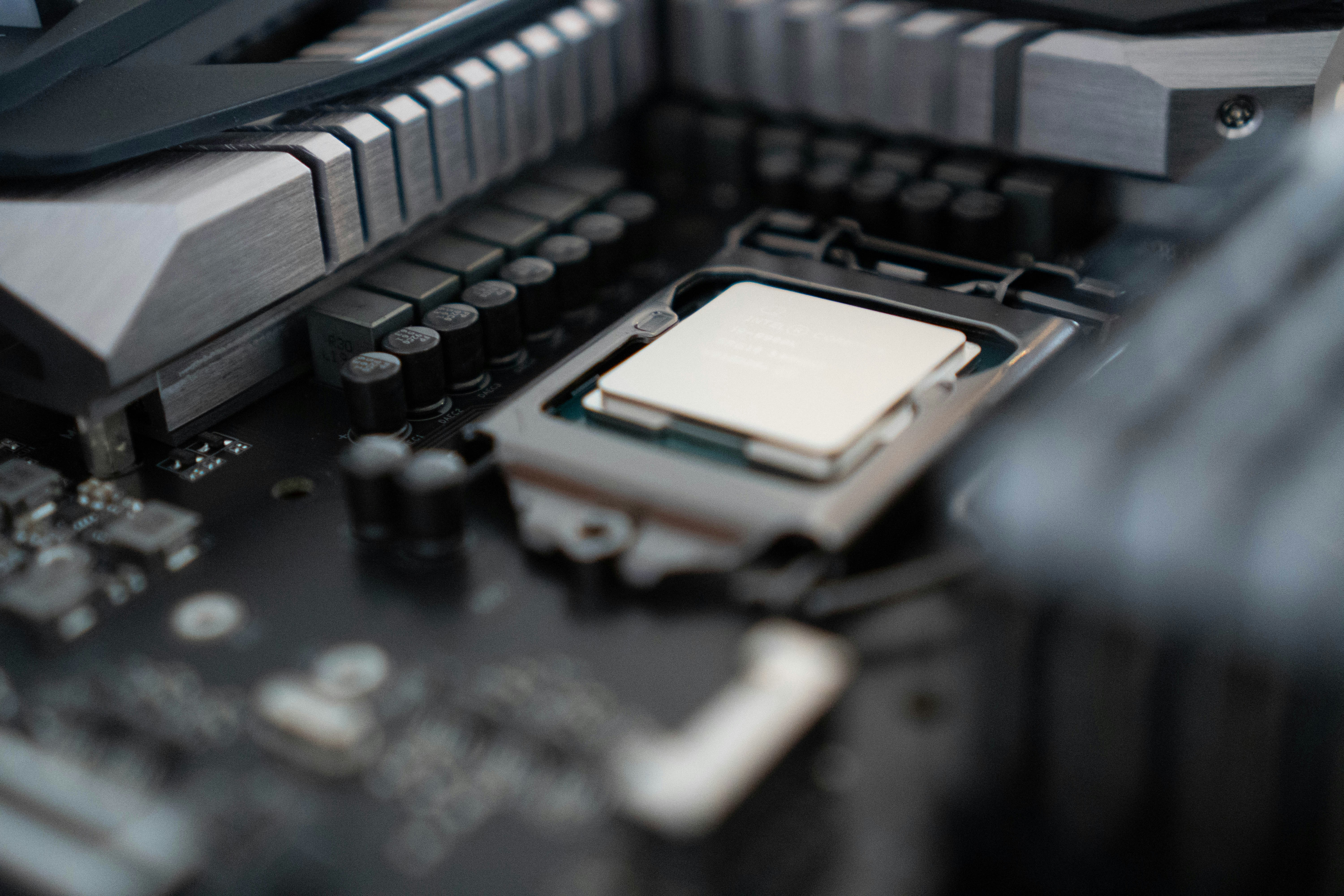 Cómo un i7-13700K defectuoso derribó mi servidor Proxmox