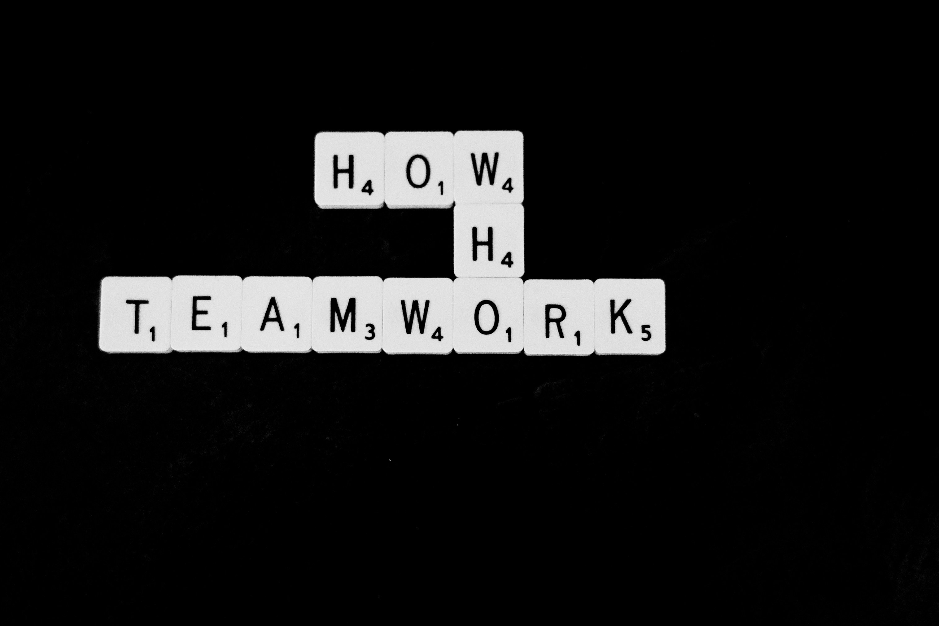 ¿Cómo afecta el crecimiento del equipo con trabajadores agentivos a la cultura empresarial?