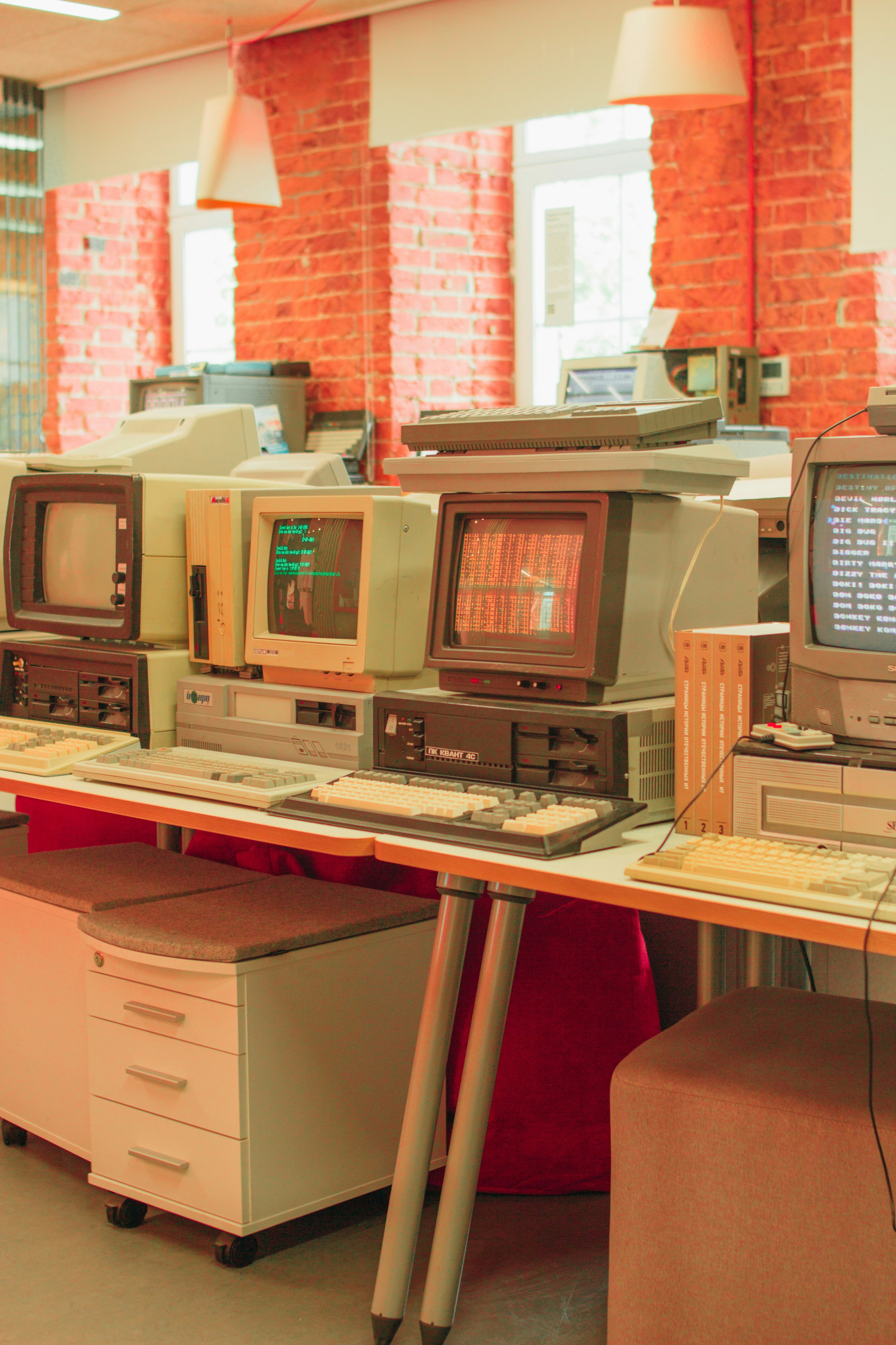 ¿Cuánto entrenamiento se necesita para reemplazar software obsoleto con una solución personalizada?