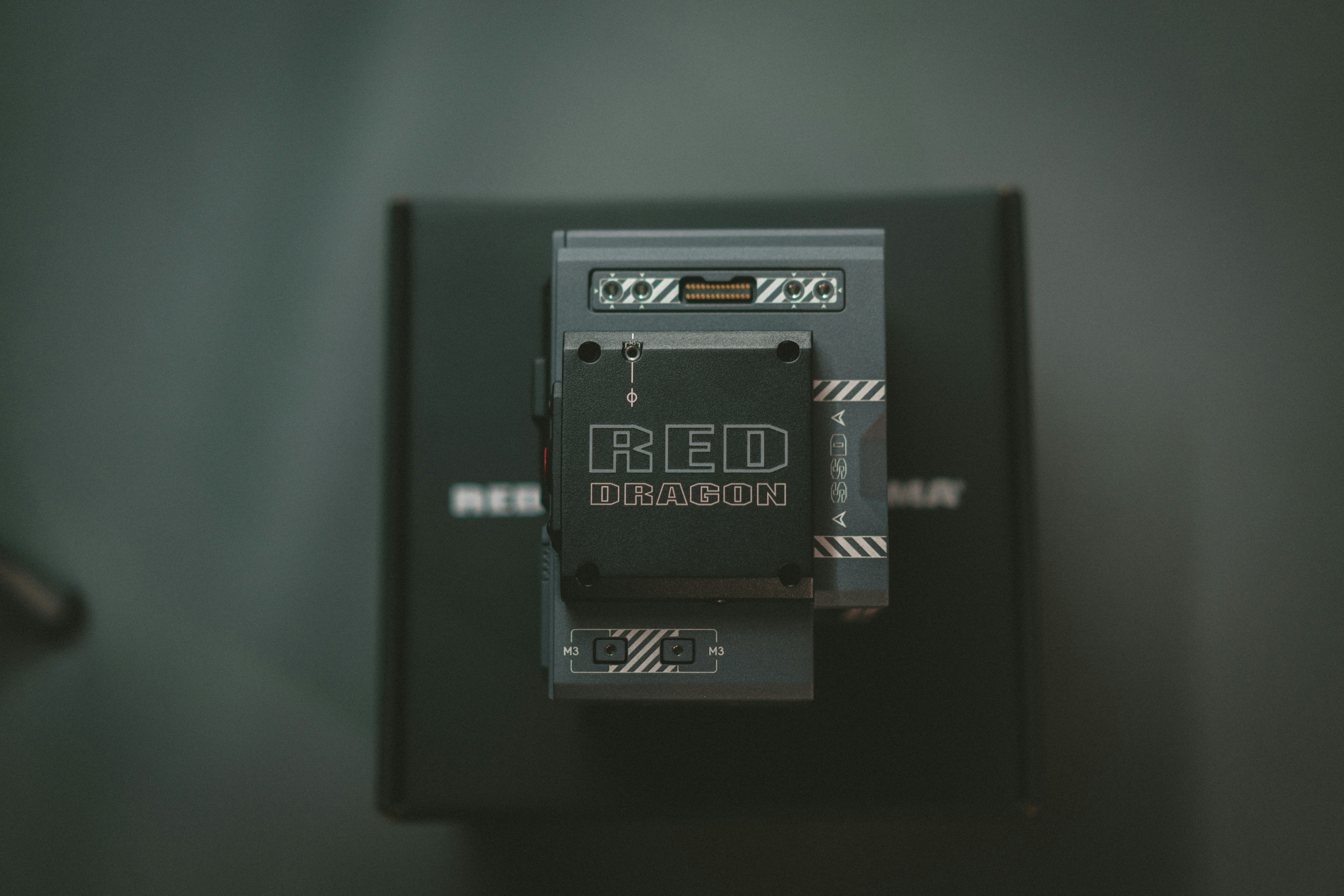 DeepSeek acaba de lanzar un modelo de OCR de 3B: un modelo de VLM de 3B diseñado para OCR de alto rendimiento y conversión de documentos estructurados