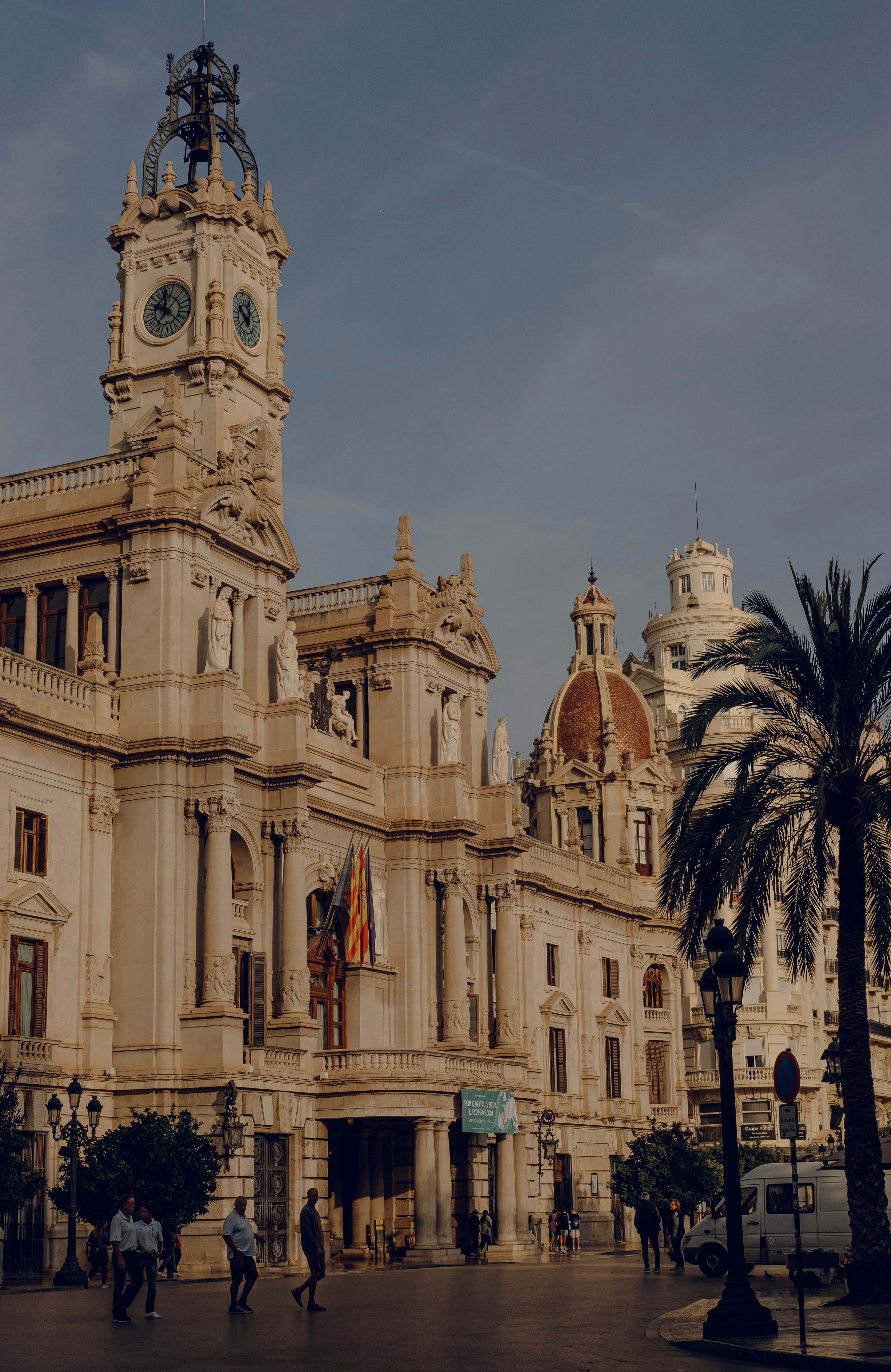 Desarrollo de portal de autoservicio para clientes en Valencia